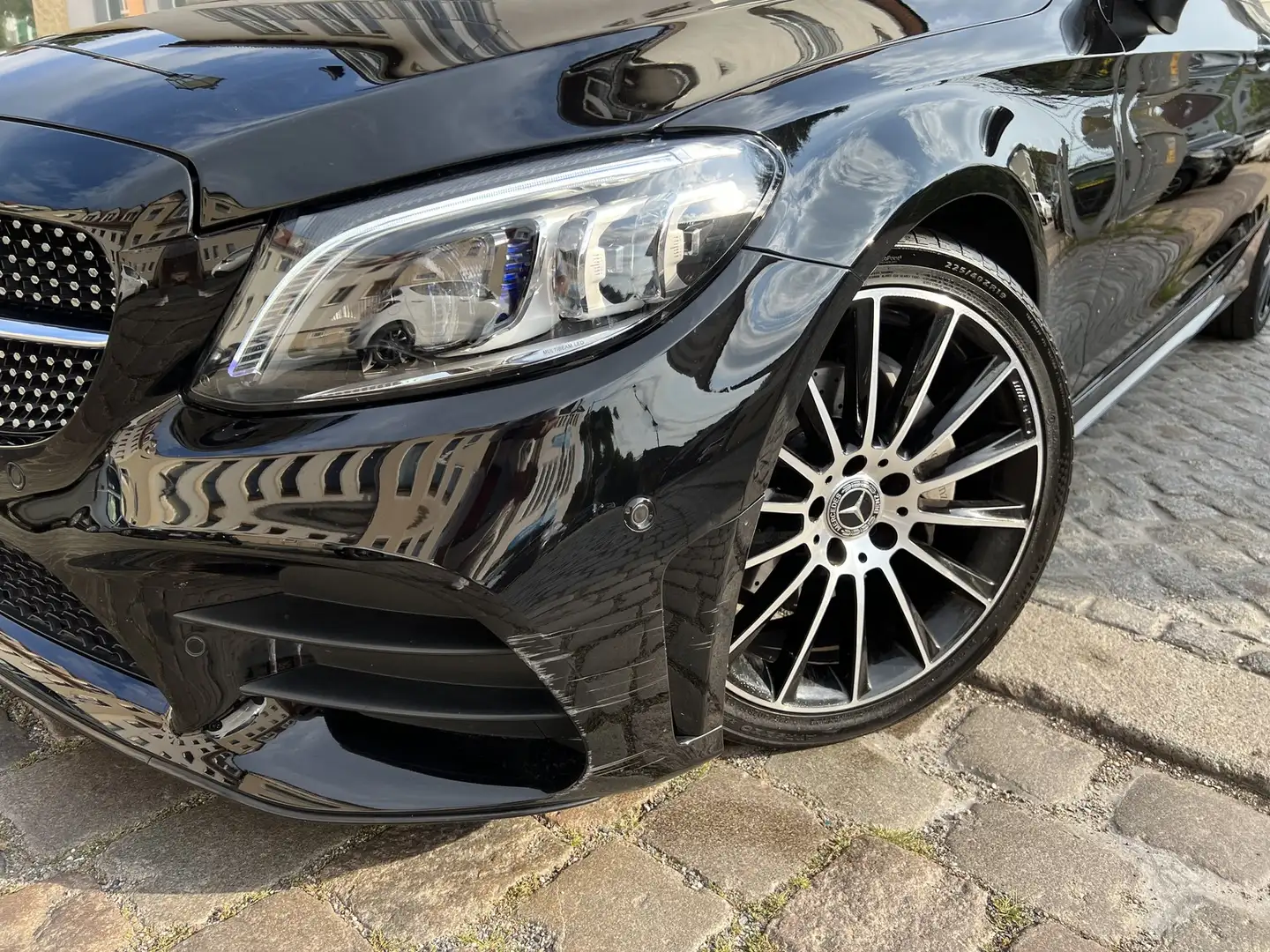 Mercedes-Benz C 220 d Coupe AMG PANO TOTW KAM LED DIST+ Negro - 2