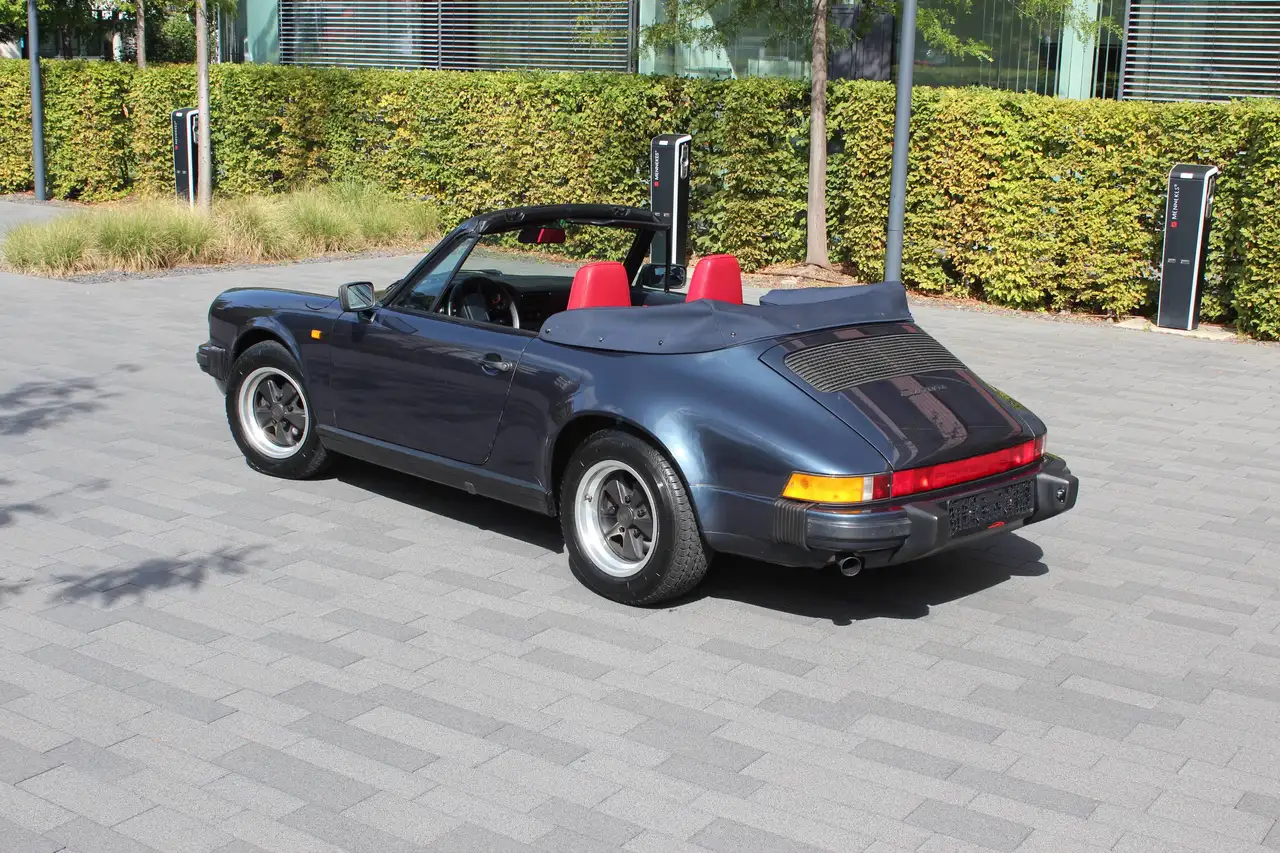 Porsche 911 Carrera Cabrio: volles Porsche Scheckheftgepflegt, orig. Porsche-Werkswagen, G50, Turbositze, H-Kennz., 3,2l G-Modell, foto 7