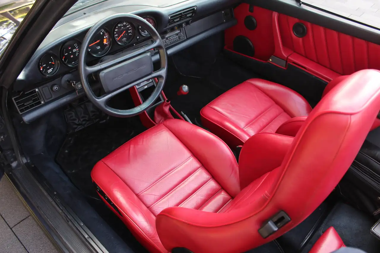 Porsche 911 Carrera Cabrio: volles Porsche Scheckheftgepflegt, orig. Porsche-Werkswagen, G50, Turbositze, H-Kennz., 3,2l G-Modell, foto 12