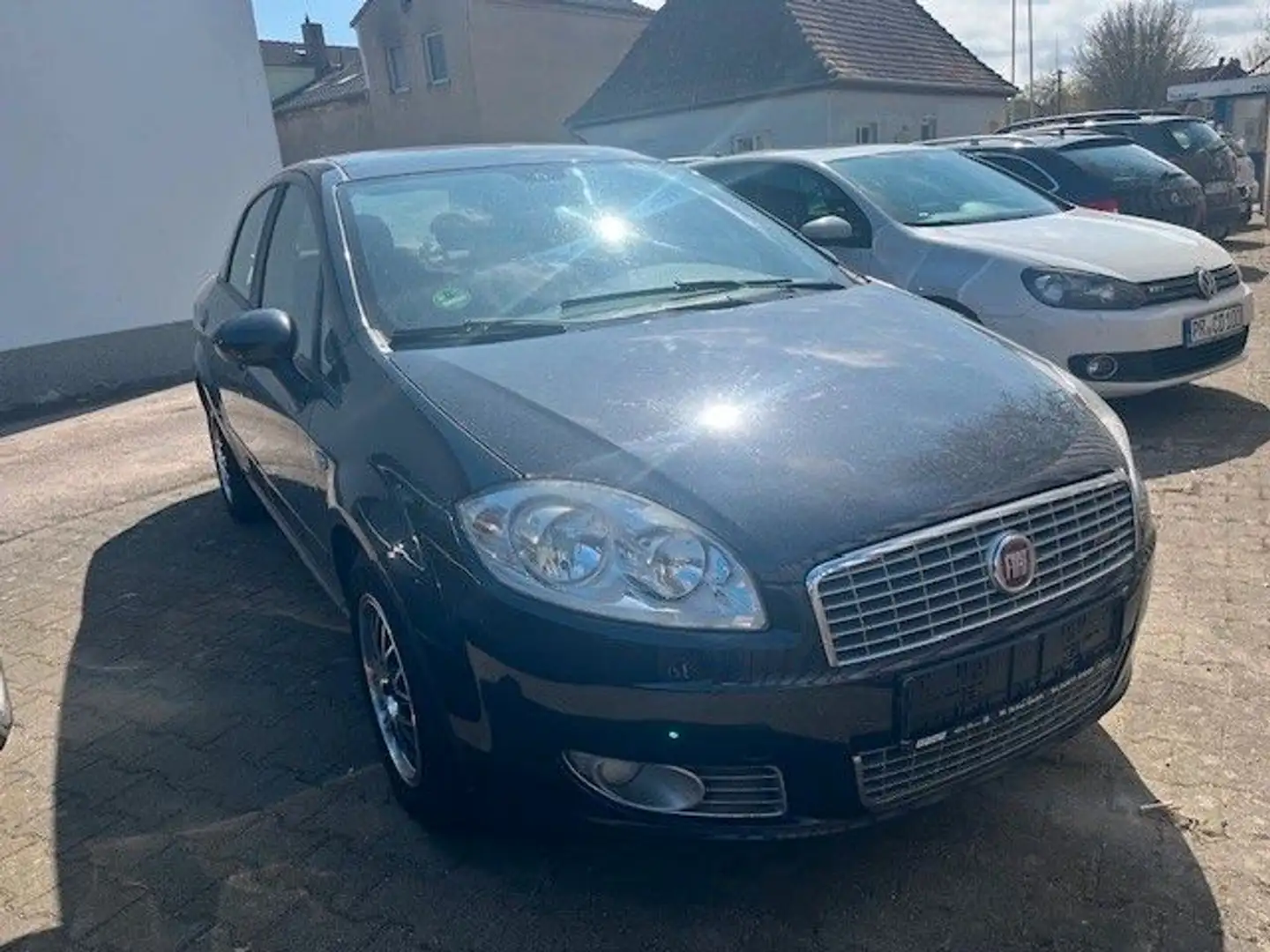 Fiat Linea Dynamic Autogas TÜVneu/LPG/Klima/PDC Schwarz - 1