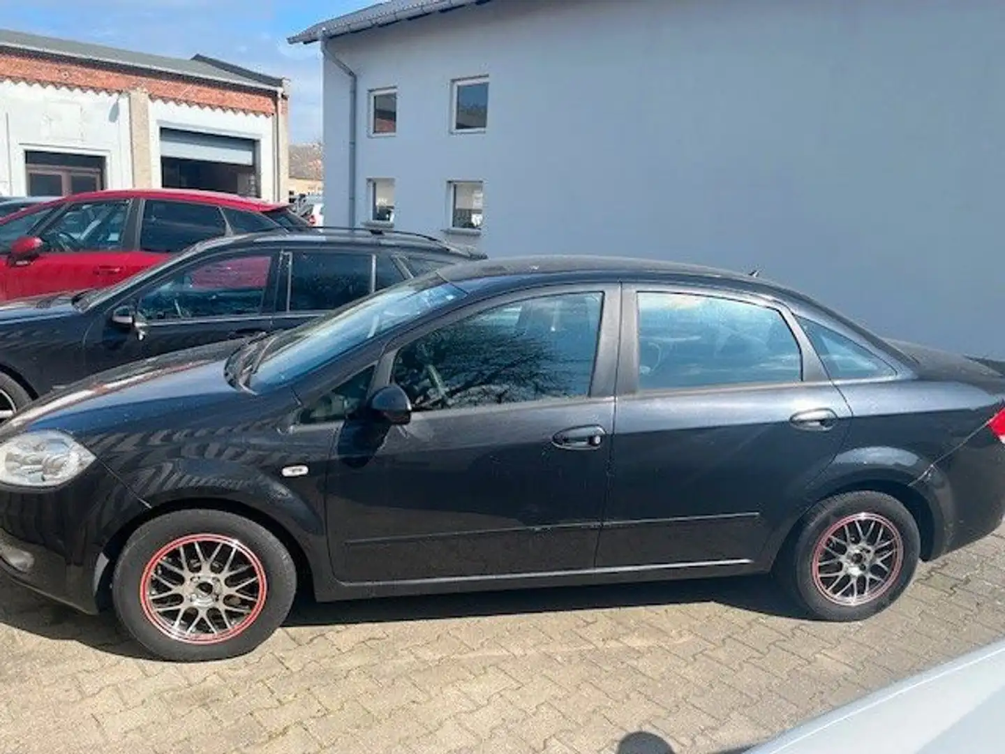 Fiat Linea Dynamic Autogas TÜVneu/LPG/Klima/PDC Schwarz - 2