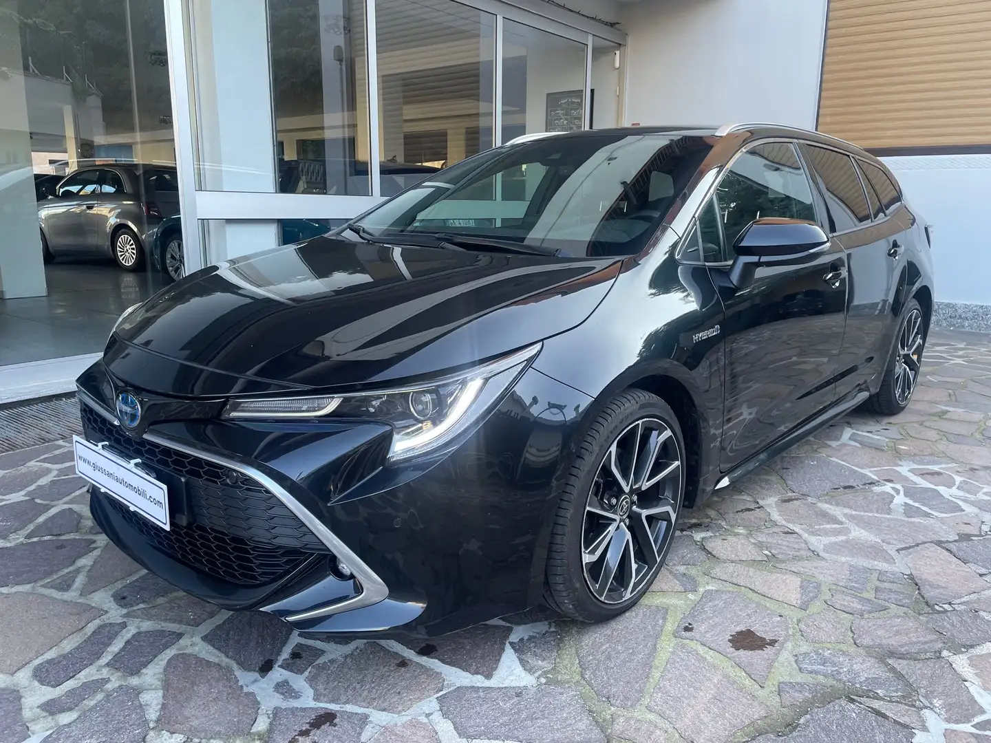 Toyota Corolla Touring Sports 2.0h Lounge cvt UNICO PROPRIETARIO Schwarz - 1