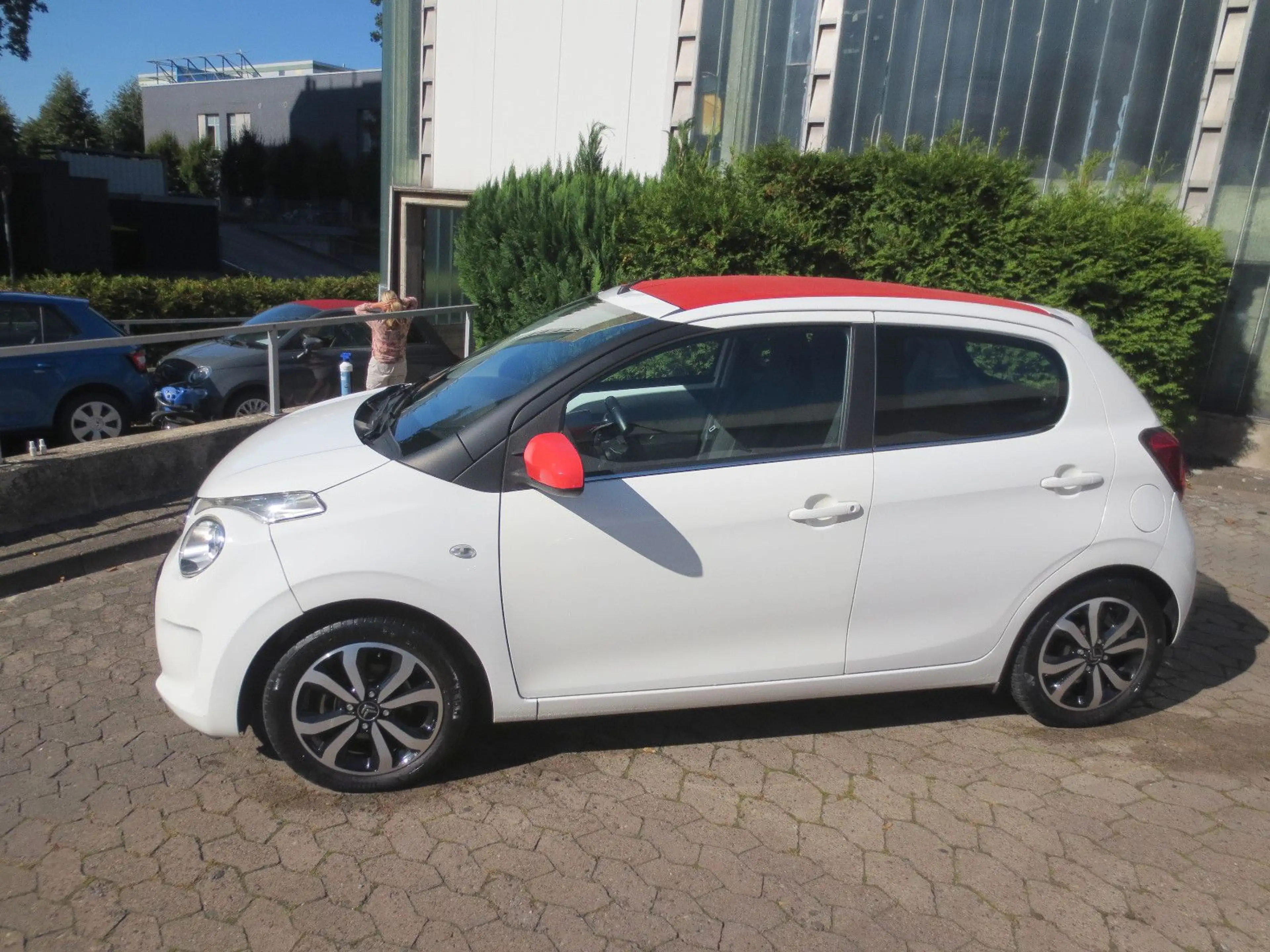 Citroen C1 Automatik Airscape Shine/Faltdach/Klima/1.Hd — photo 4