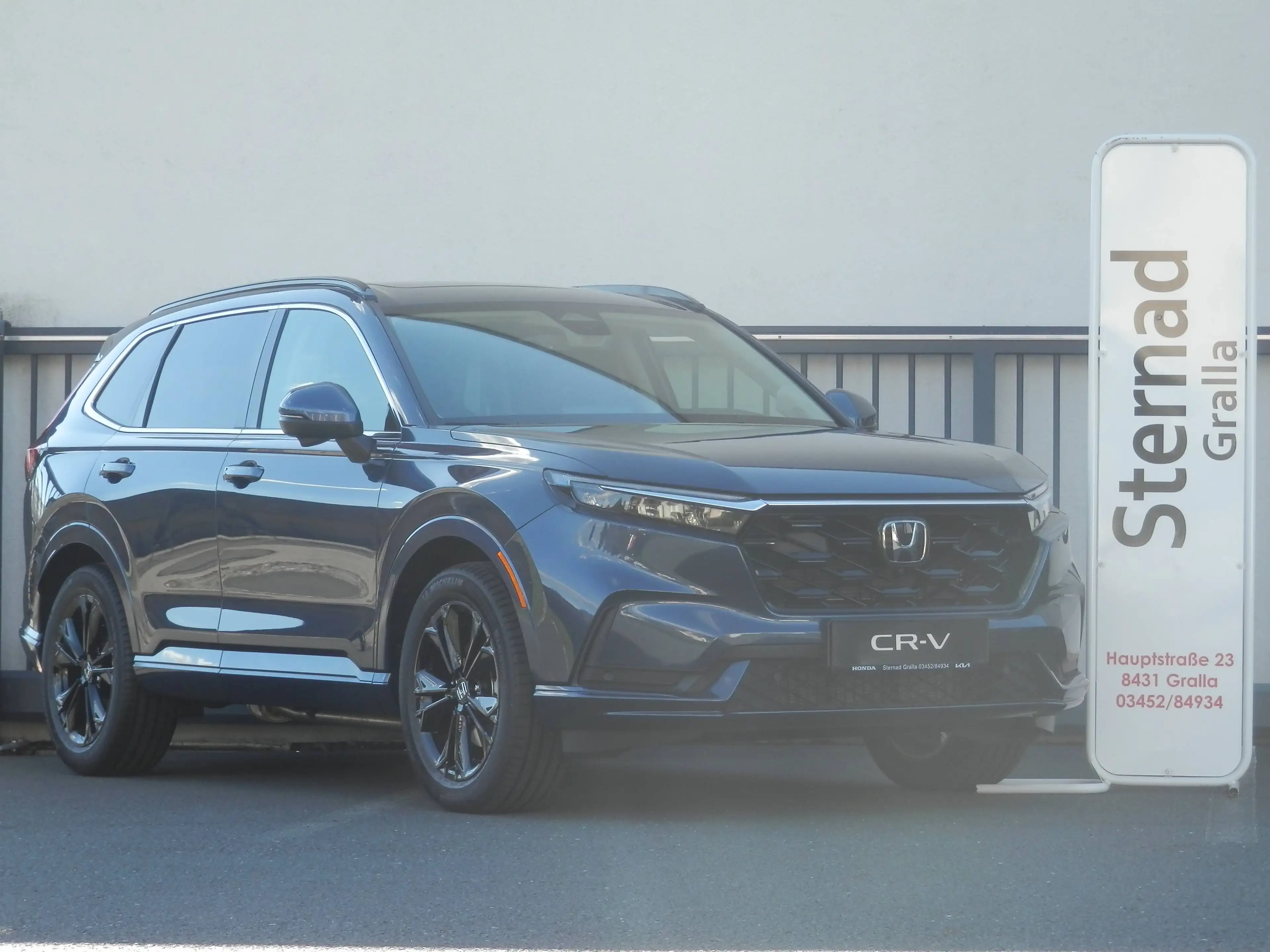 Honda CR-V 2,0 i-MMD e:PHEV Advance Tech Aut. — photo 2