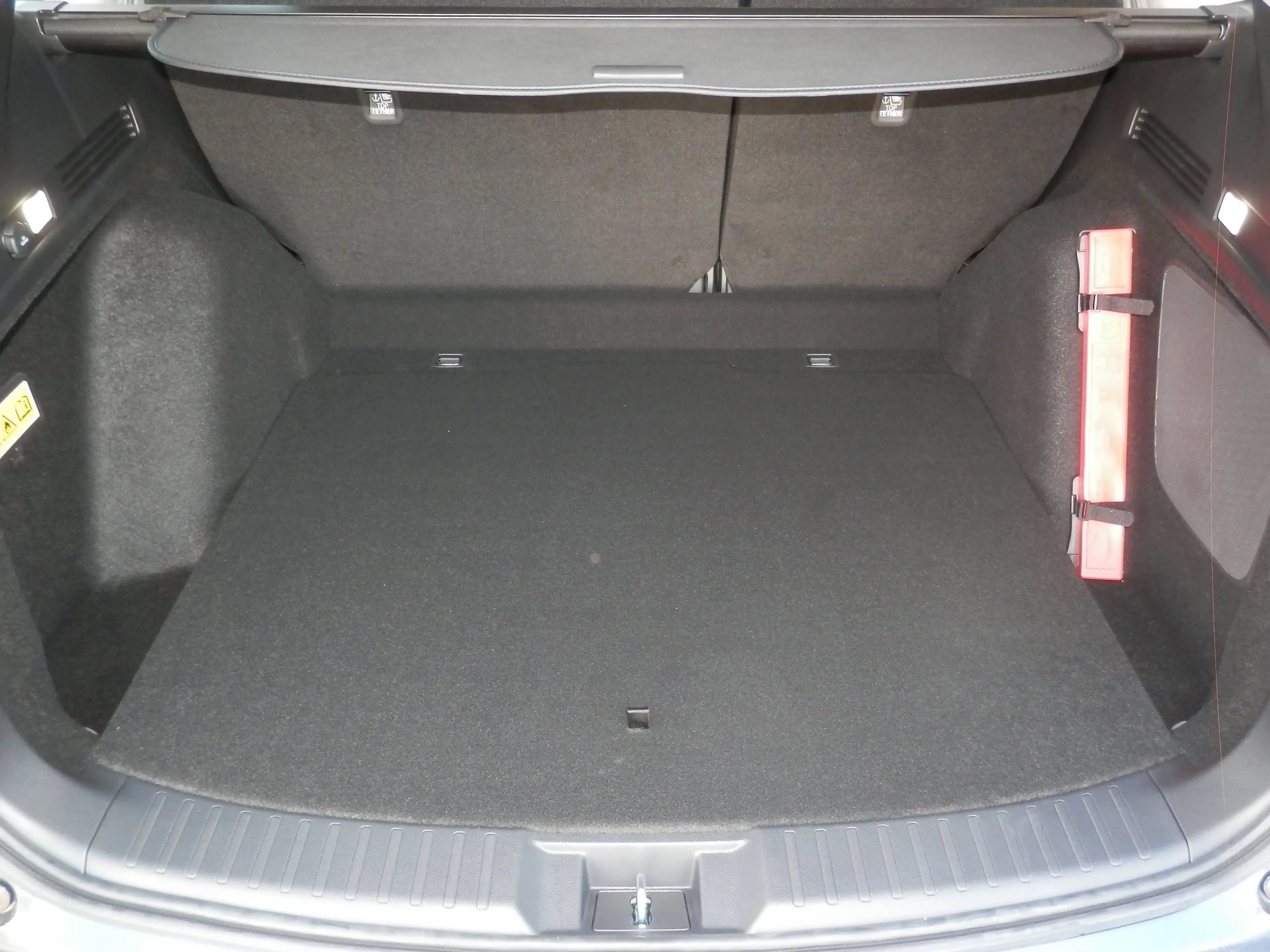 Honda CR-V 2,0 i-MMD e:PHEV Advance Tech Aut. — photo 12