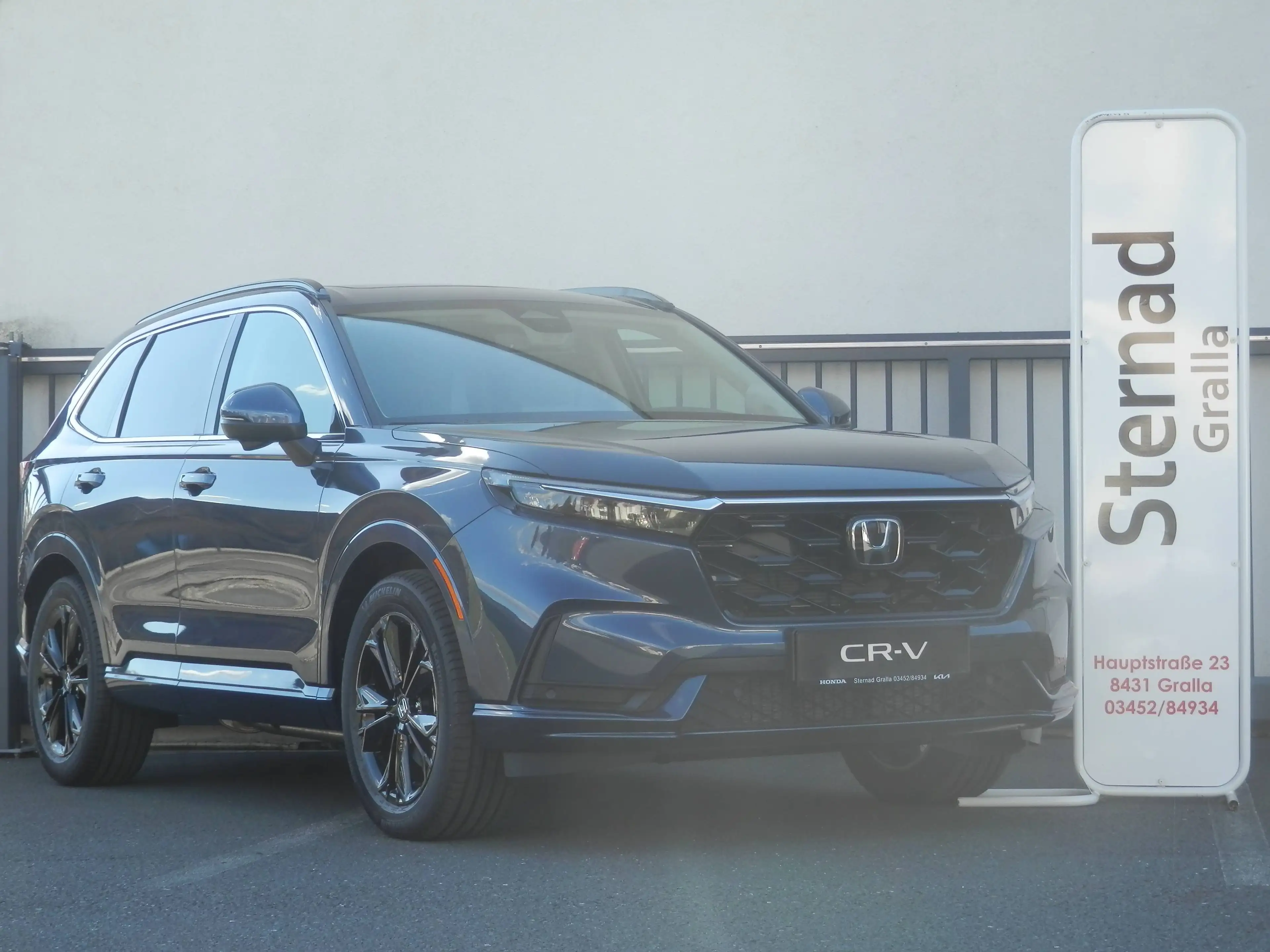 Honda CR-V 2,0 i-MMD e:PHEV Advance Tech Aut. — photo 3