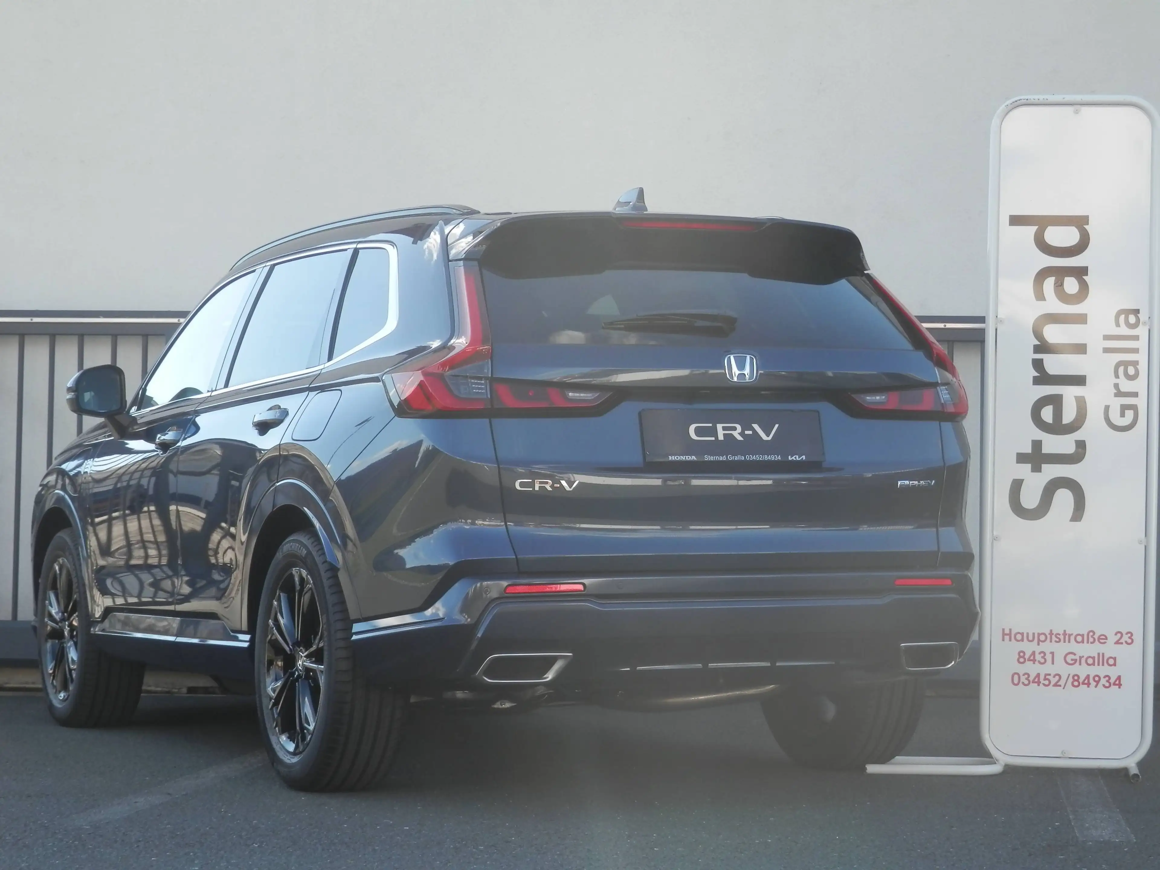 Honda CR-V 2,0 i-MMD e:PHEV Advance Tech Aut. — photo 6