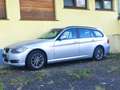 BMW 320 320d DPF Touring - thumbnail 10