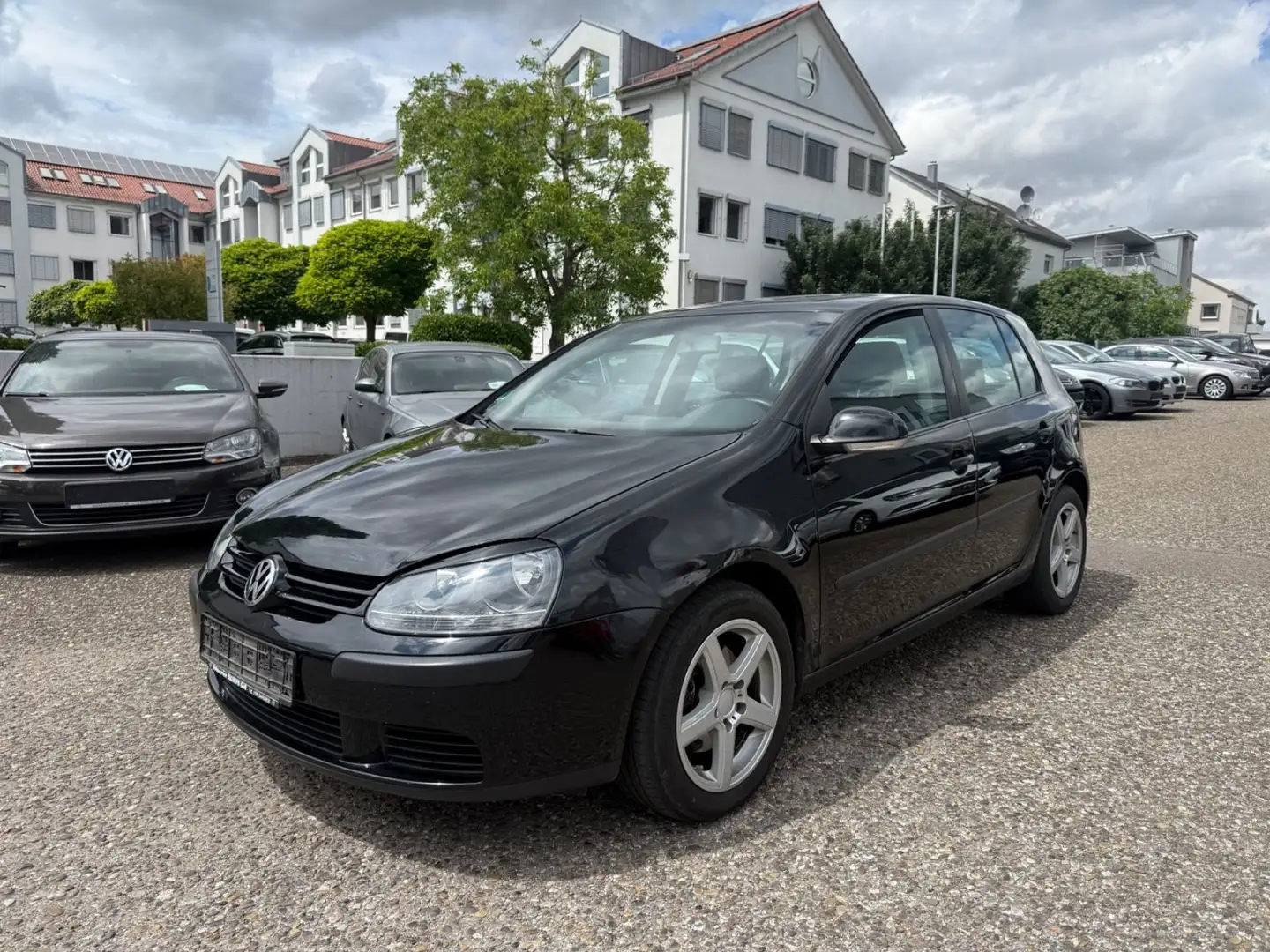 Volkswagen Golf V Lim. Trendline 1.9TDI-Klima-2.Hand Schwarz - 1