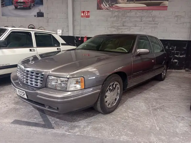 Cadillac Deville Concours