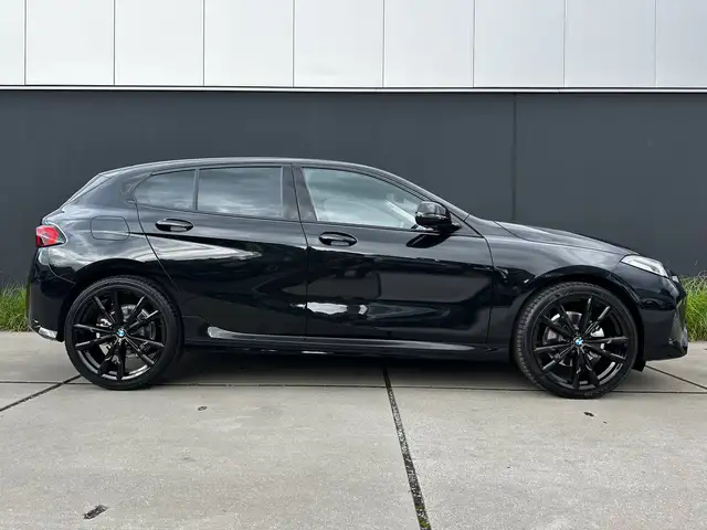 BMW M view 2