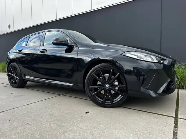 BMW M main image