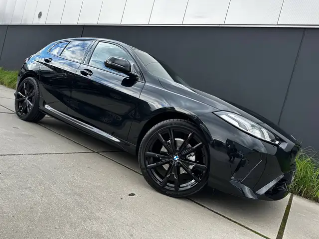 BMW M view 9