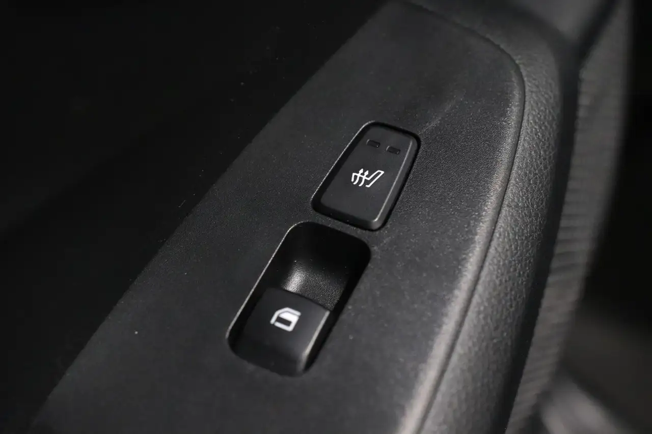 Kia Seltos снимка Kia Seltos