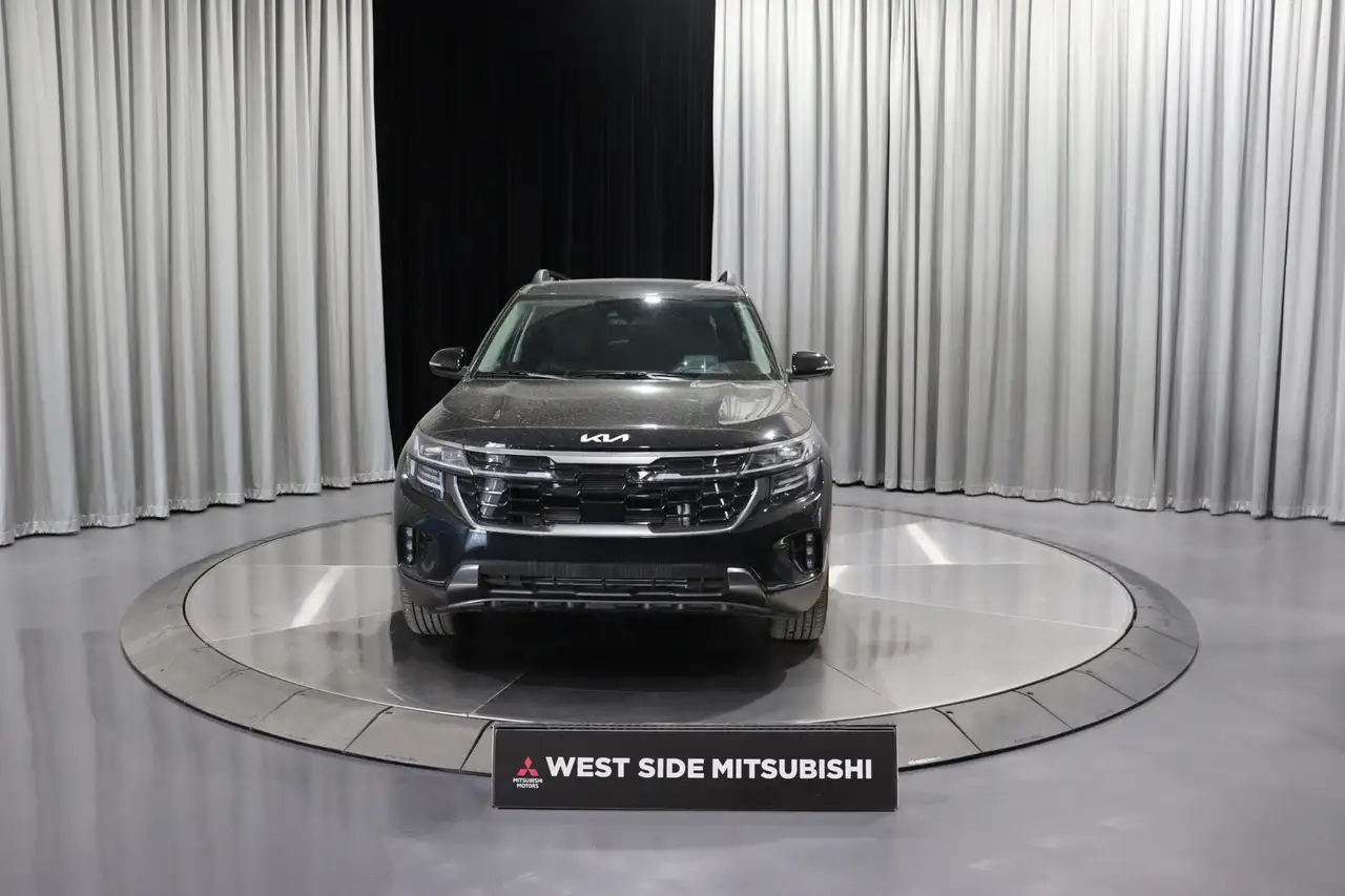 Kia Seltos снимка Kia Seltos
