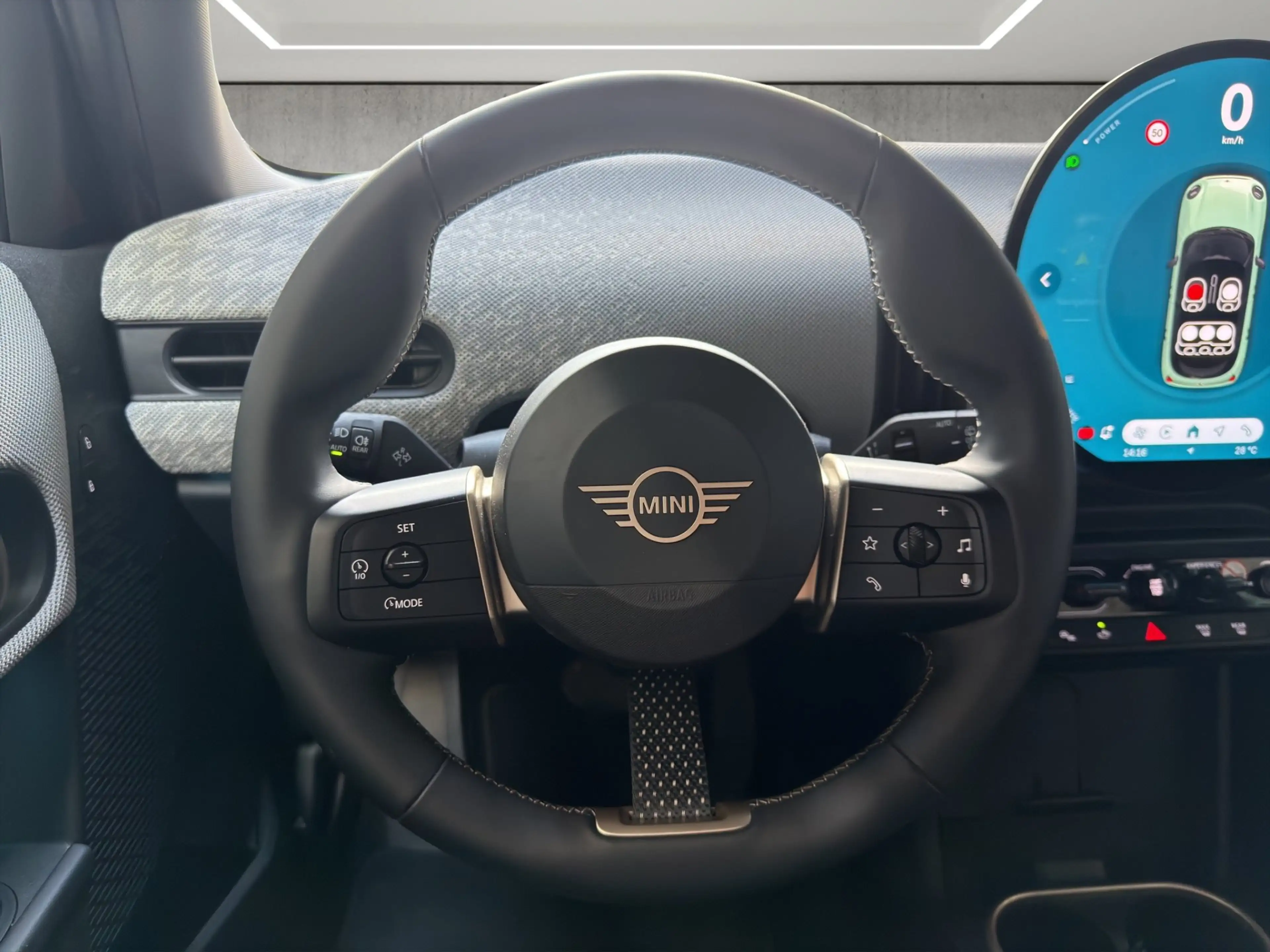 MINI Cooper C — photo 10
