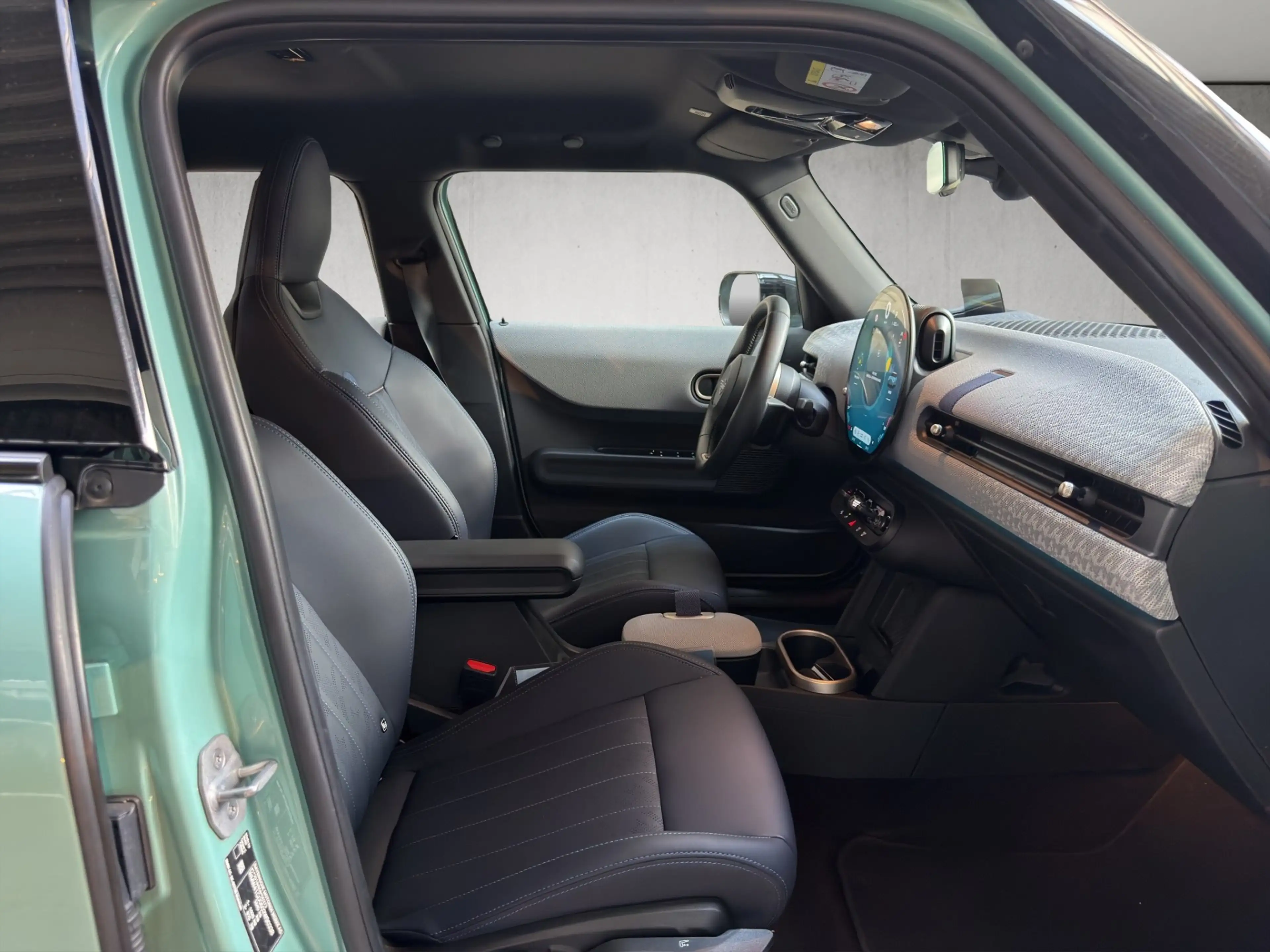MINI Cooper C — photo 15