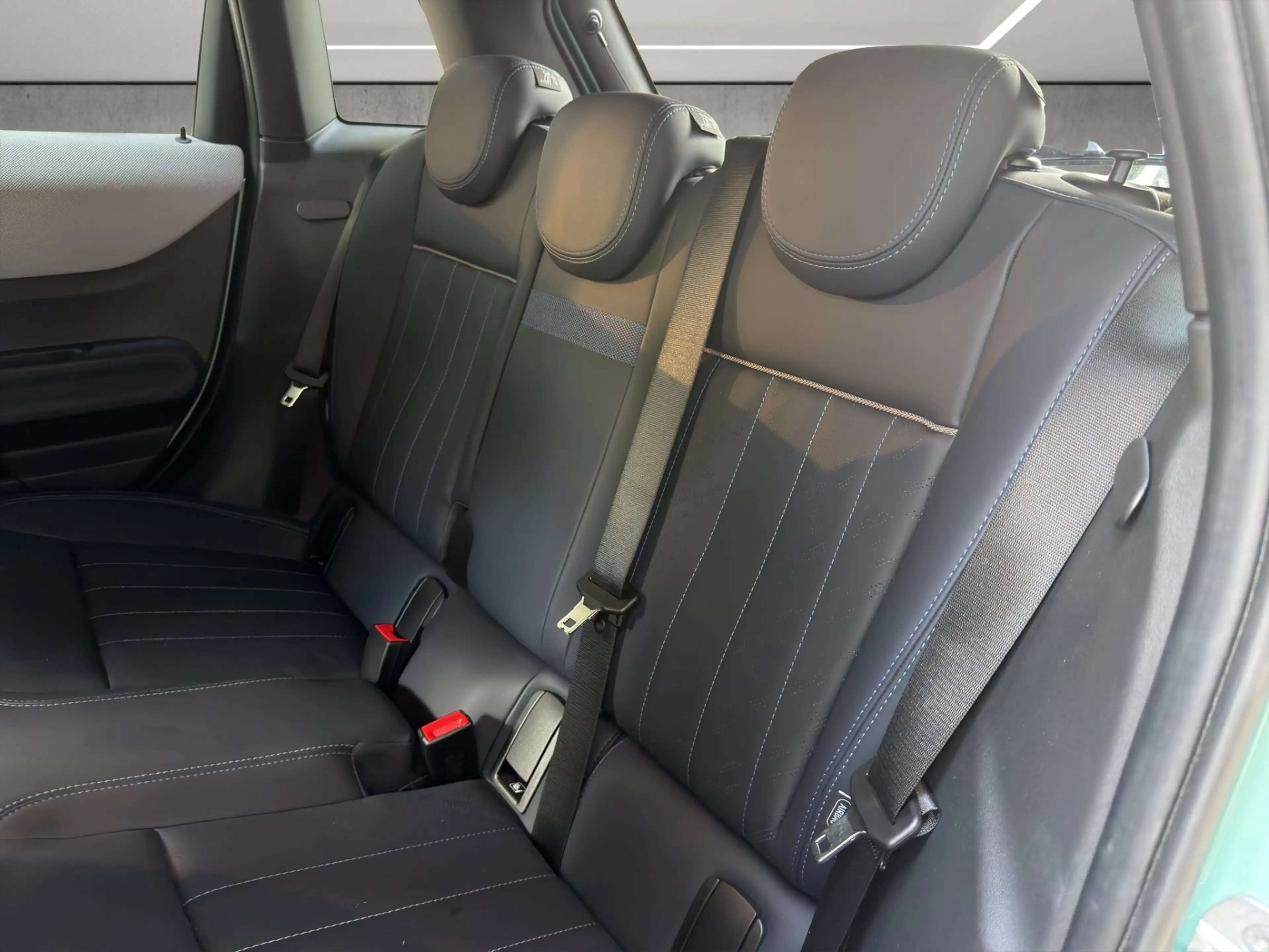 MINI Cooper C — photo 11