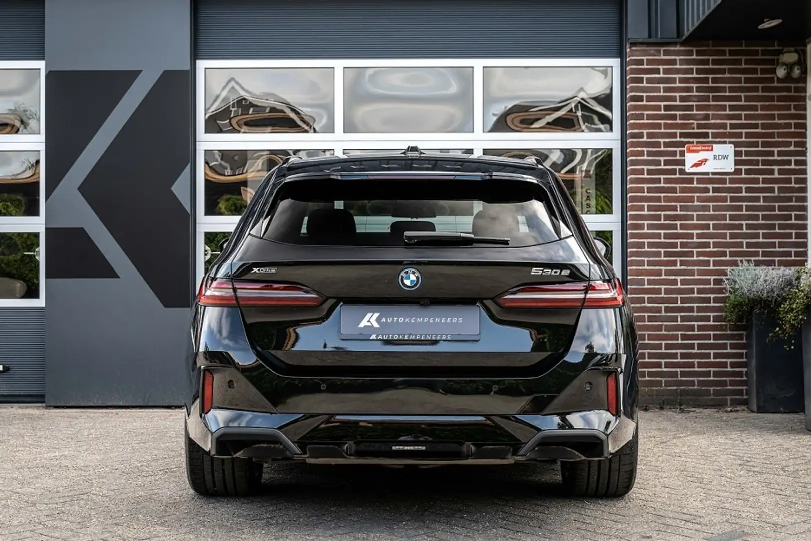 BMW 530 5-serie 530e xDrive M Sport Pro | Shadow | Harman/ Noir - 2