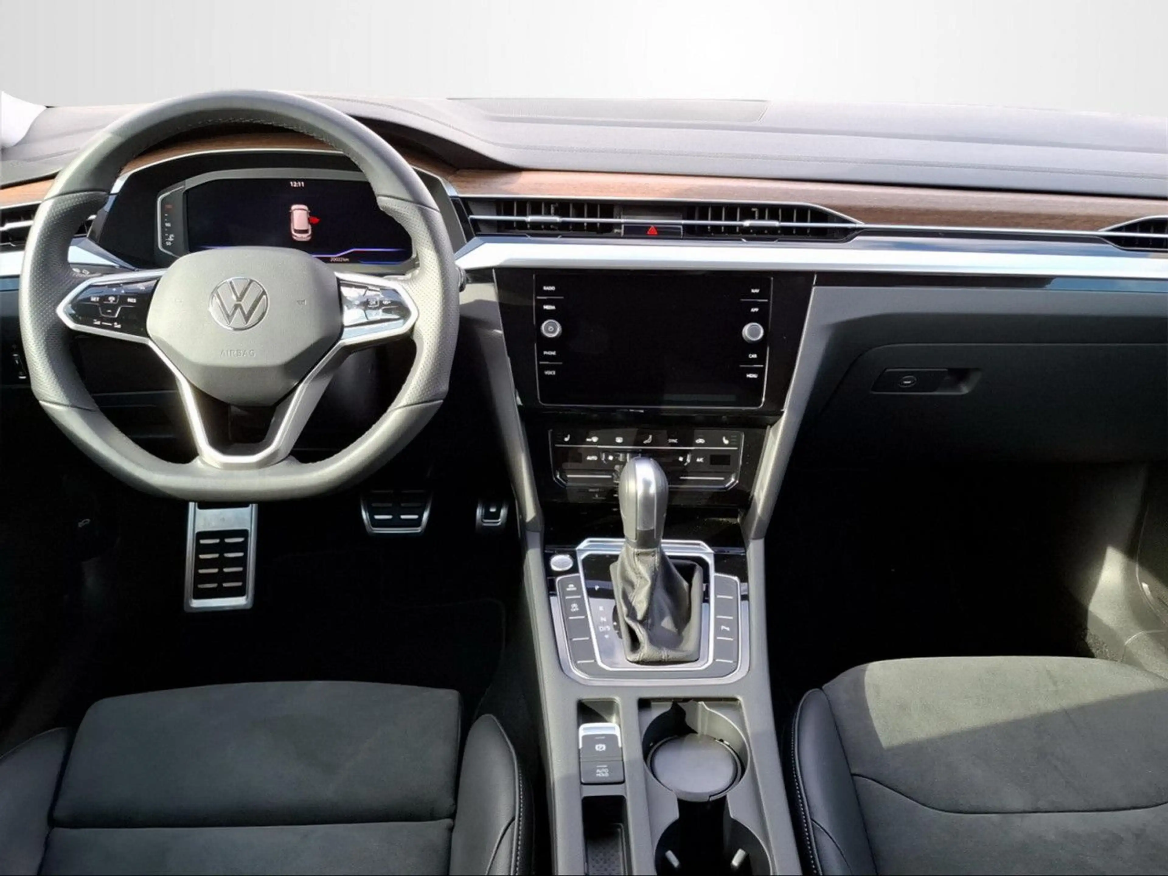 Volkswagen Arteon SHOOTINGBRAKE 2.0 TDI ELEGANCE AZV+APP+NAVI — photo 10