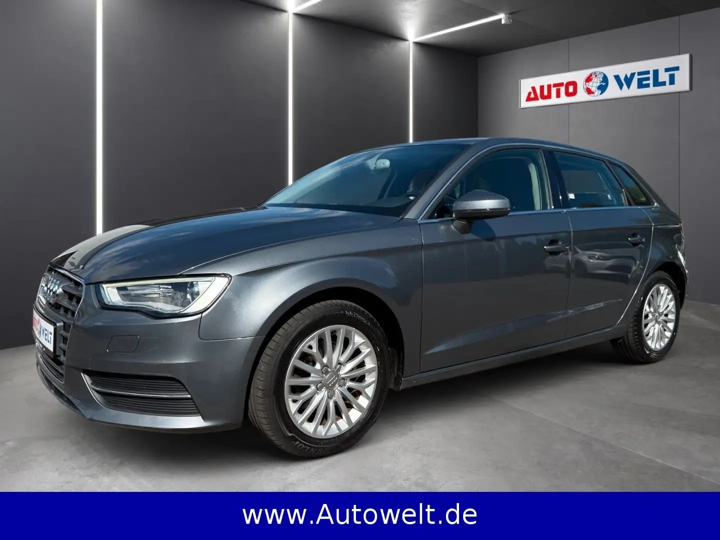 Audi A3 1.4 TFSI Autom. Xenon Klima Sitzhz Parkhilfe Gris - 1