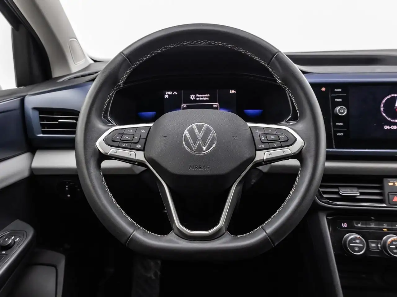 Volkswagen Taos снимка Volkswagen Taos