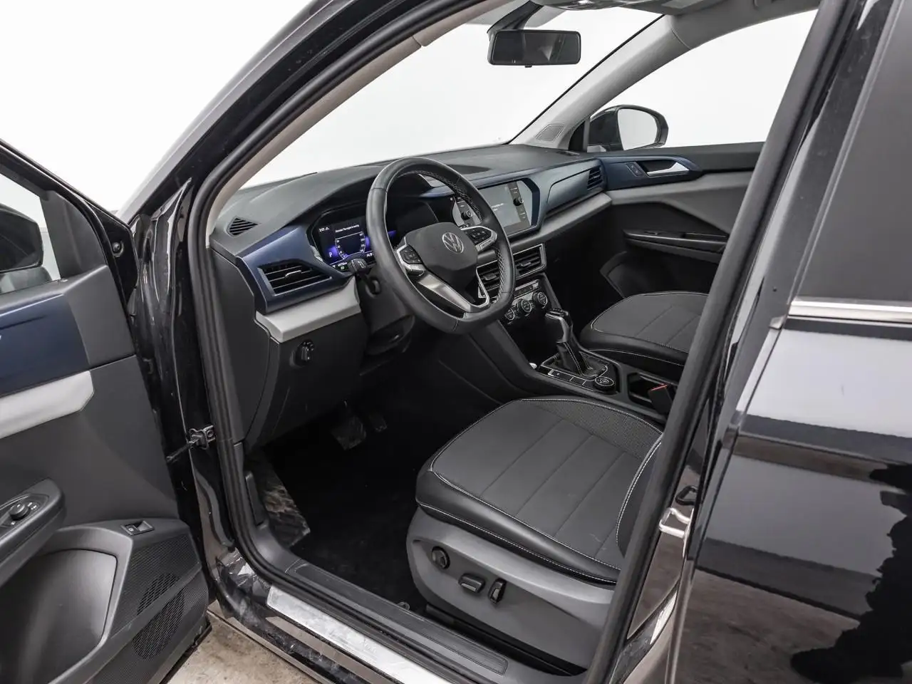 Volkswagen Taos снимка Volkswagen Taos