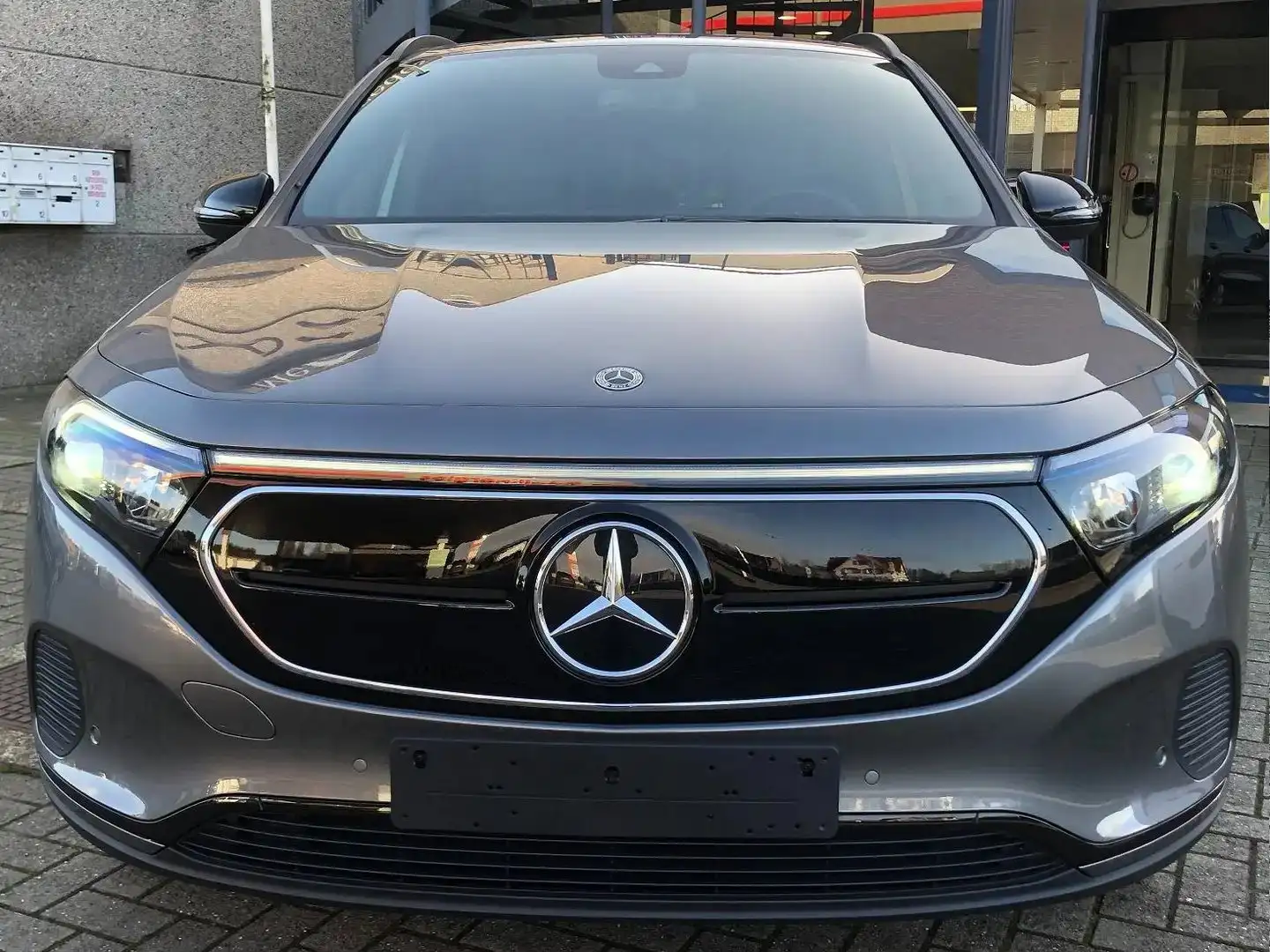 Mercedes-Benz EQA 250 Electric Art,Camera,Sfeerverlichting,Carplay Grey - 2