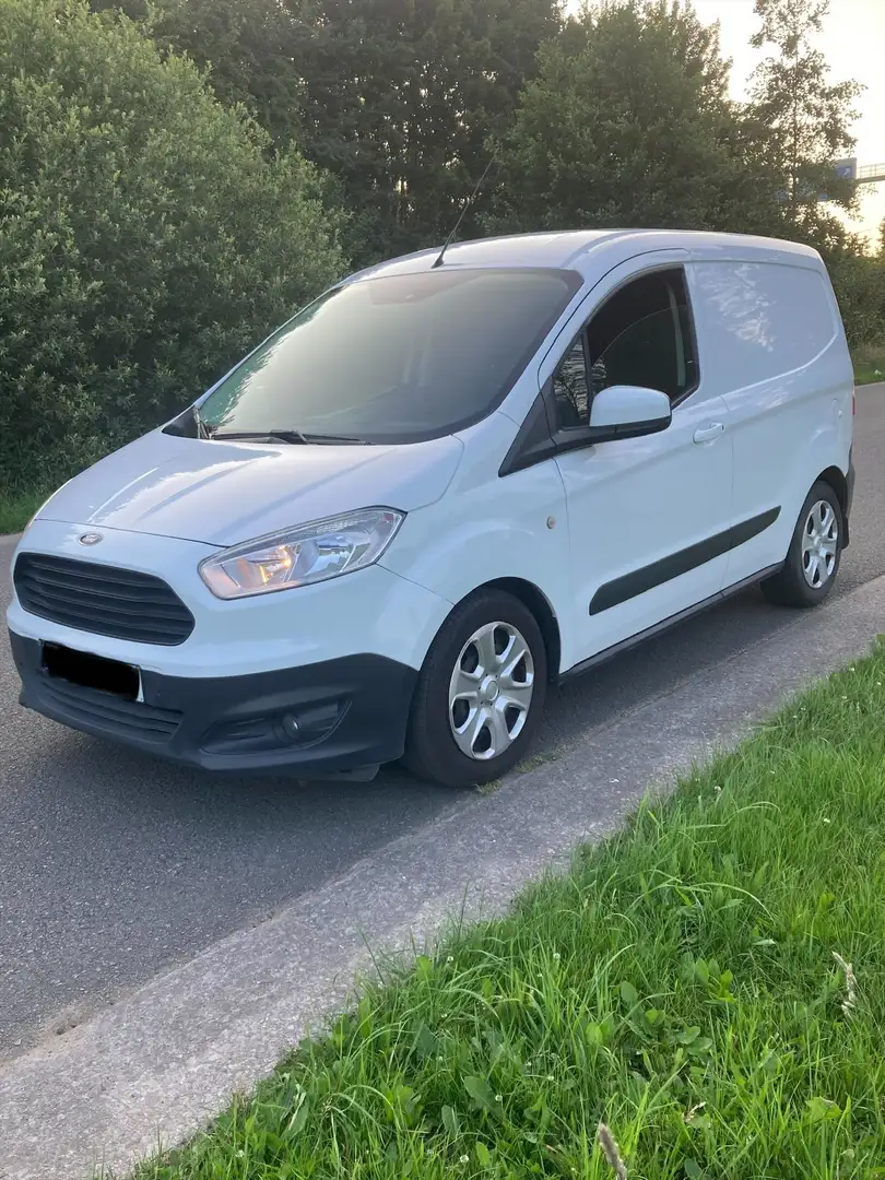 Ford Transit Courier - 2