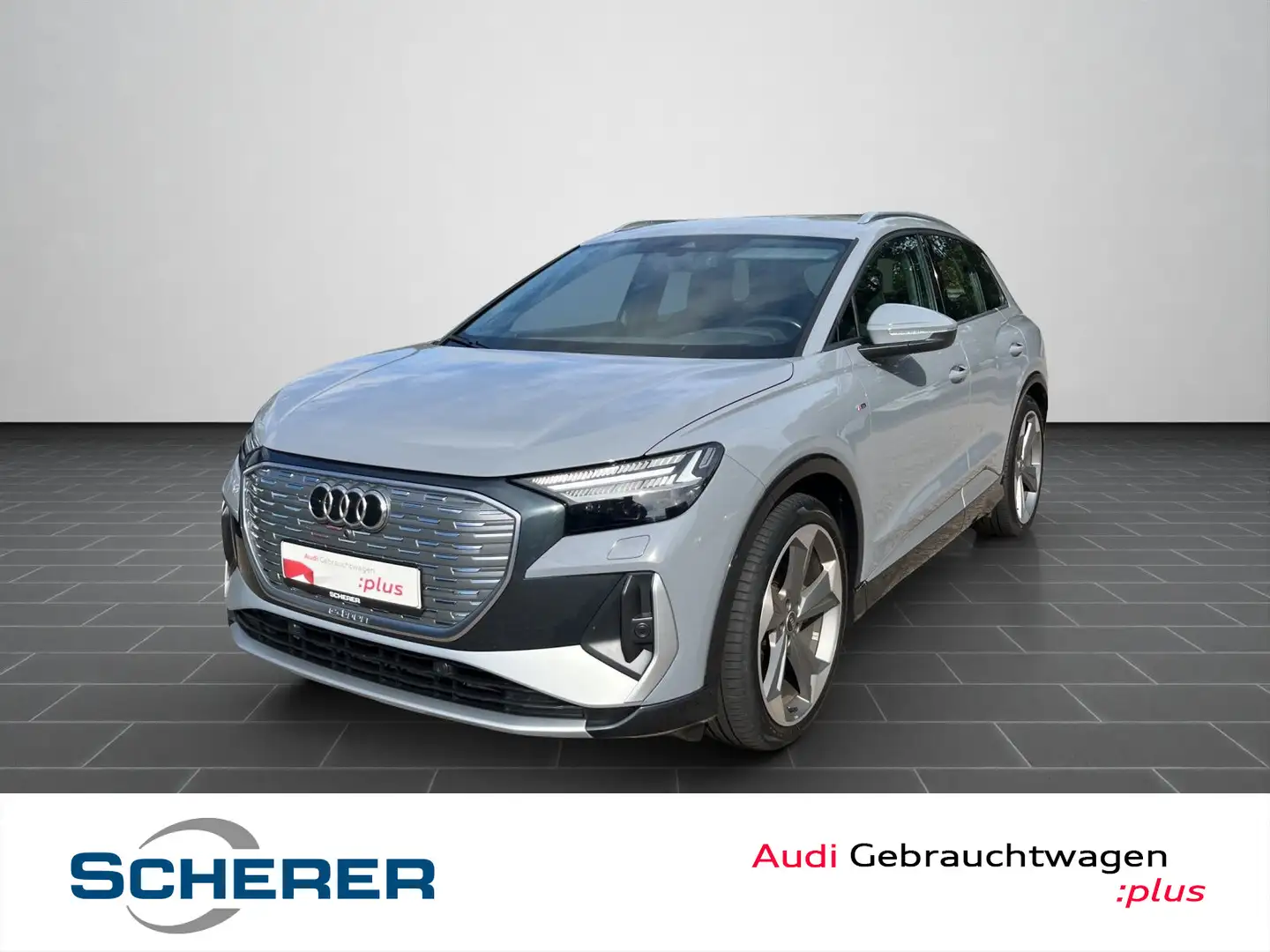 Audi Q4 e-tron S line MATRIX VIRTUAL NAVI INTERFACE Grau - 1