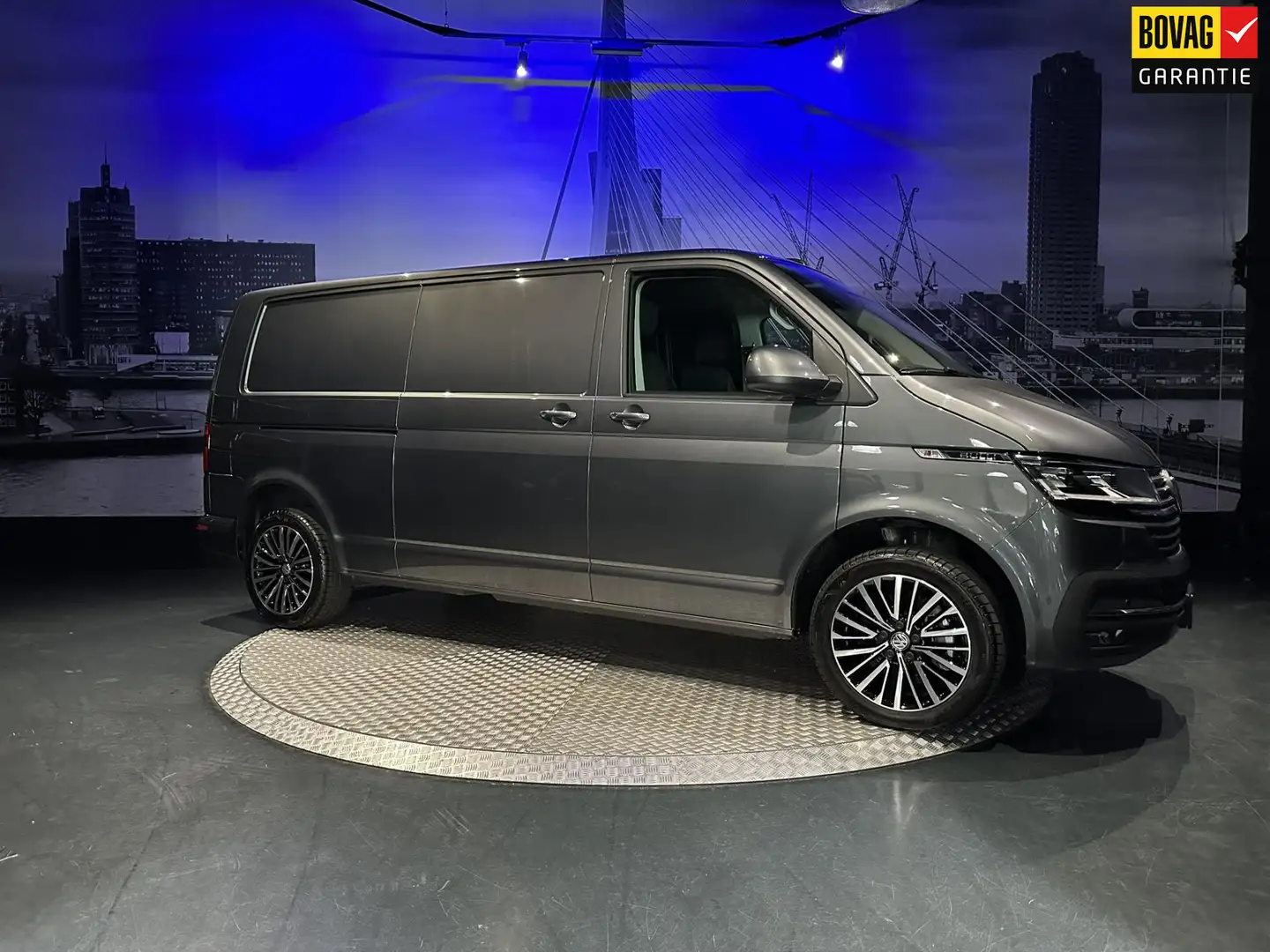 Volkswagen Transporter 2.0 TDI L2H1 30 Bulli *Led*Dubbelschuifdeur*Camera Gris - 1