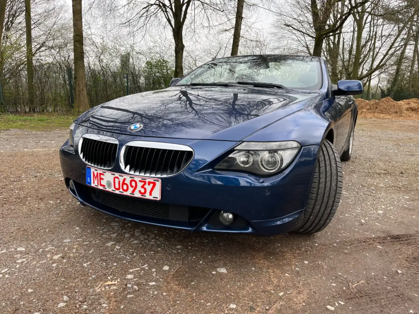 BMW 630 i Cabrio mit Head Up Display...... Синій - 1