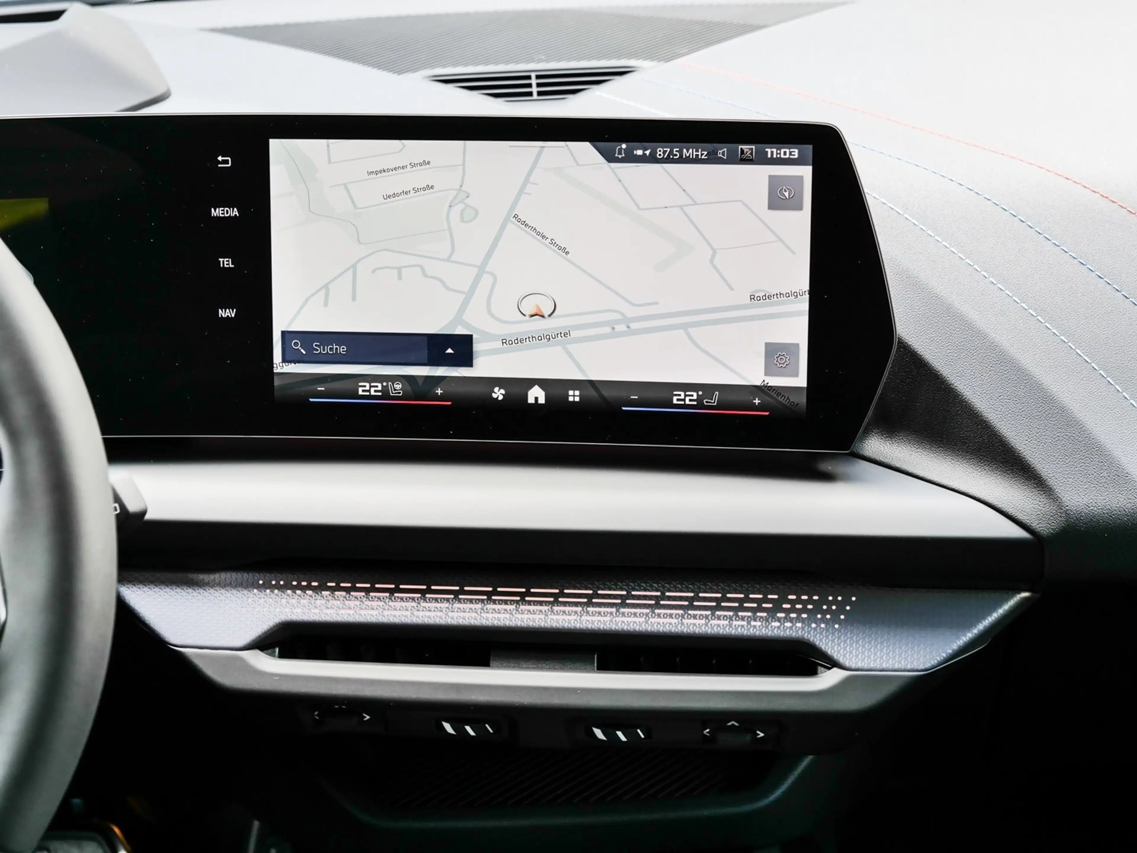 BMW 135 M135 xDrive - M Sport HUD 360°KAM RFK NAVI LED LM — photo 13