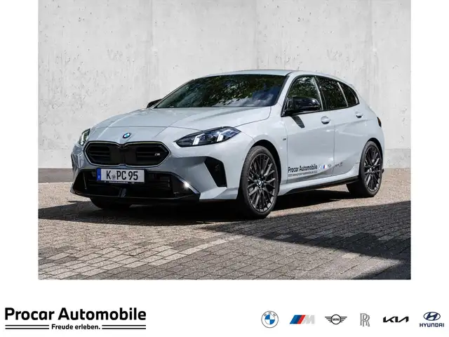 Bmw 135 M135 xDrive M Sport HUD 360°KAM RFK NAVI LED LM