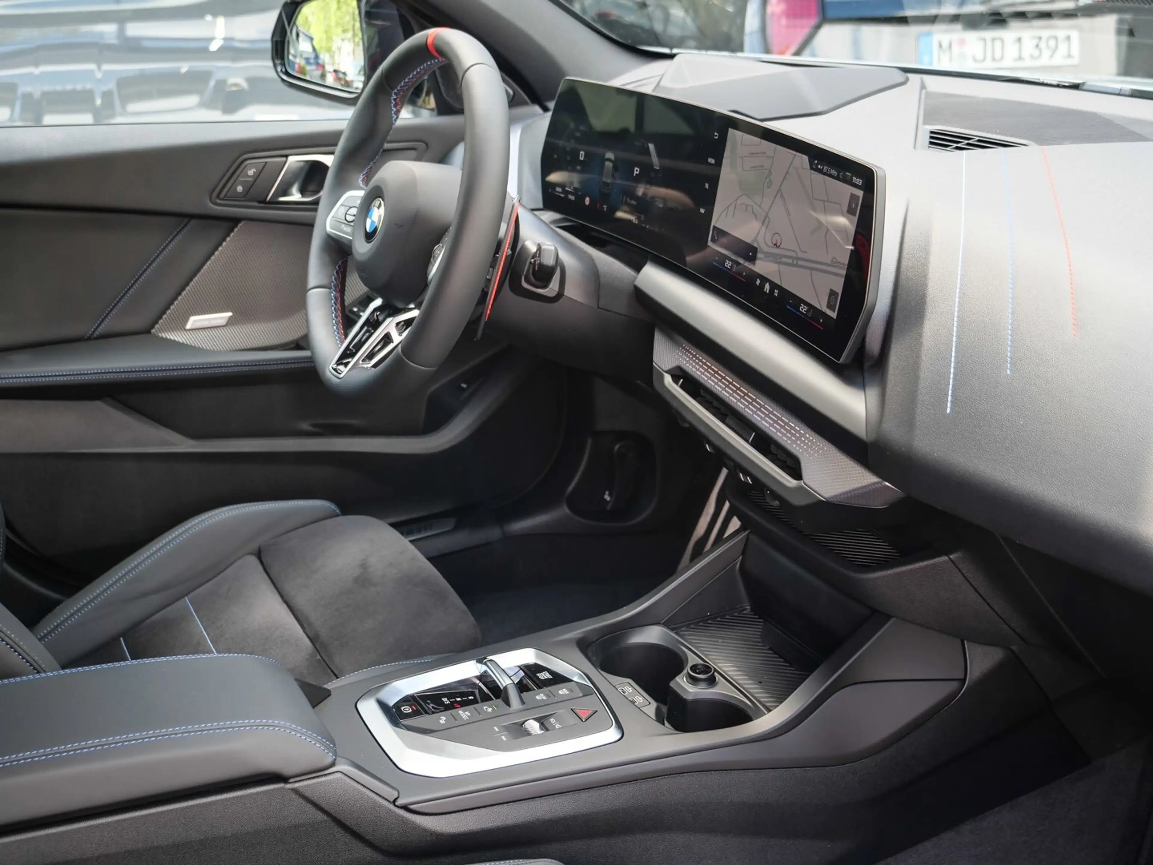 BMW 135 M135 xDrive - M Sport HUD 360°KAM RFK NAVI LED LM — photo 15