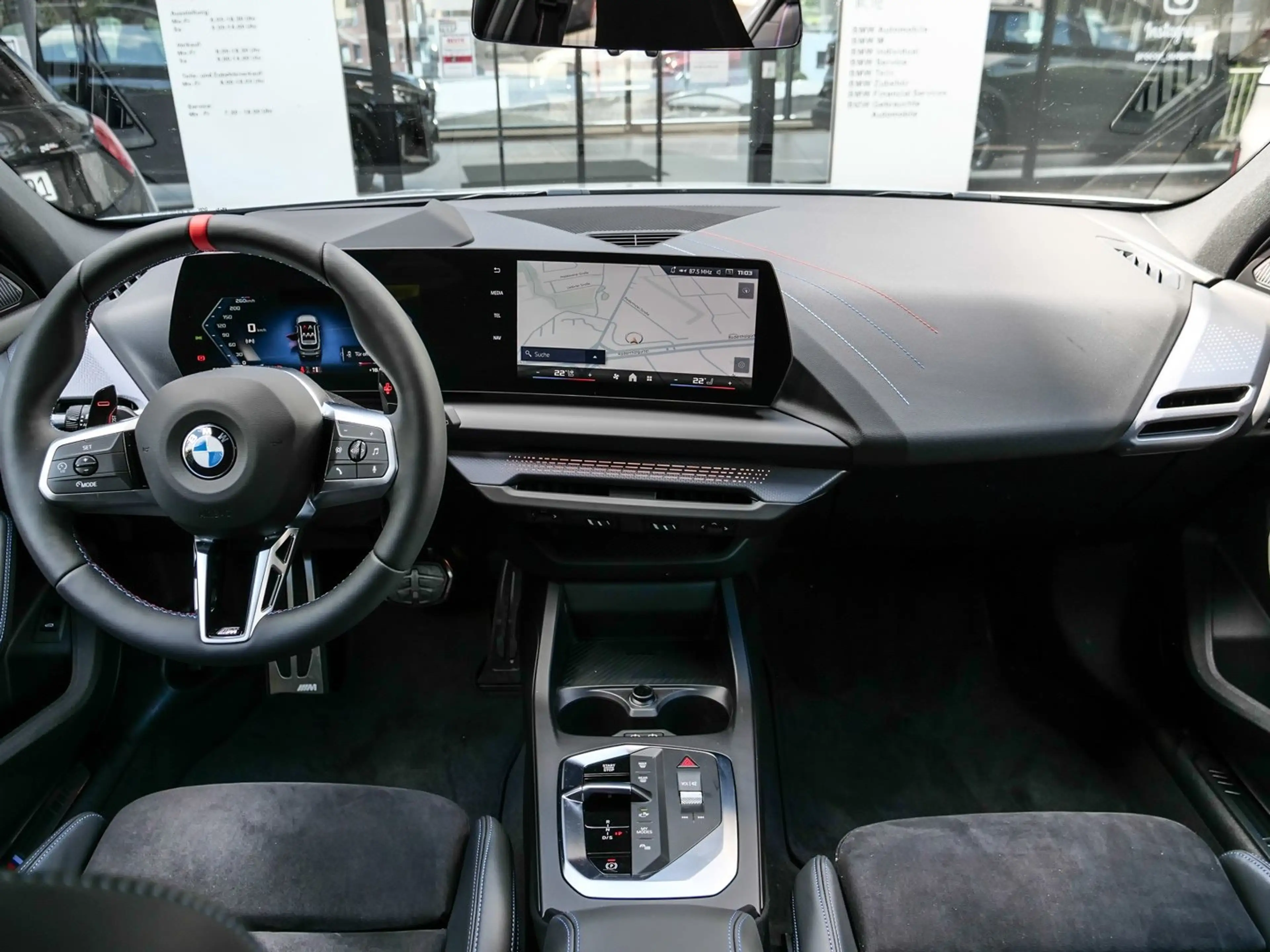 BMW 135 M135 xDrive - M Sport HUD 360°KAM RFK NAVI LED LM — photo 12