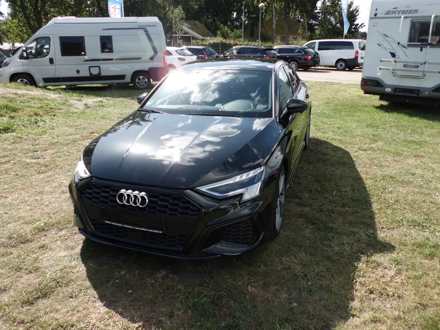 Audi A3 35 TDI S line Schwarz - 2