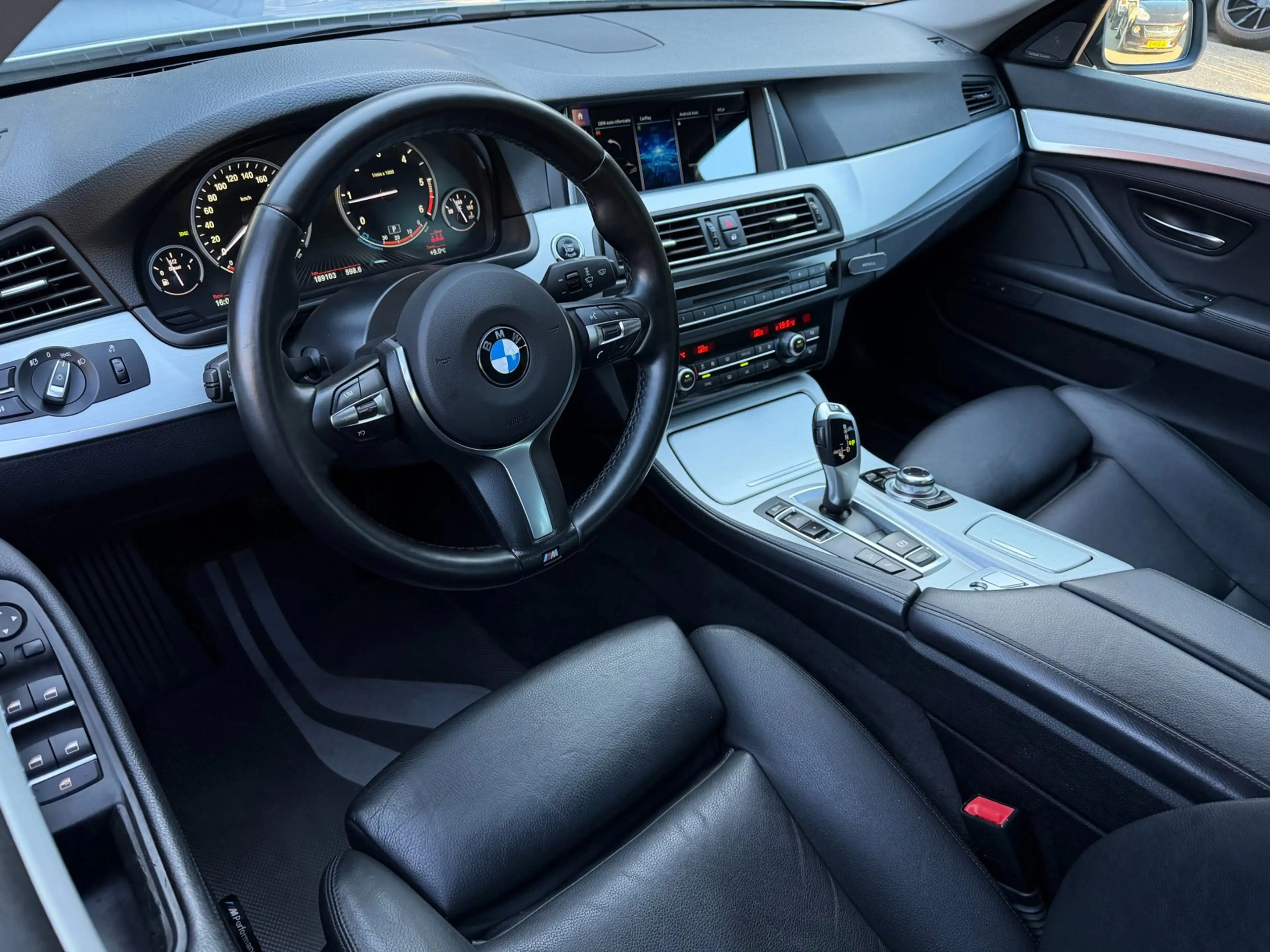 BMW 520 5-Serie Touring 520D Xdrive M-Sport Mondstein Meta — photo 7