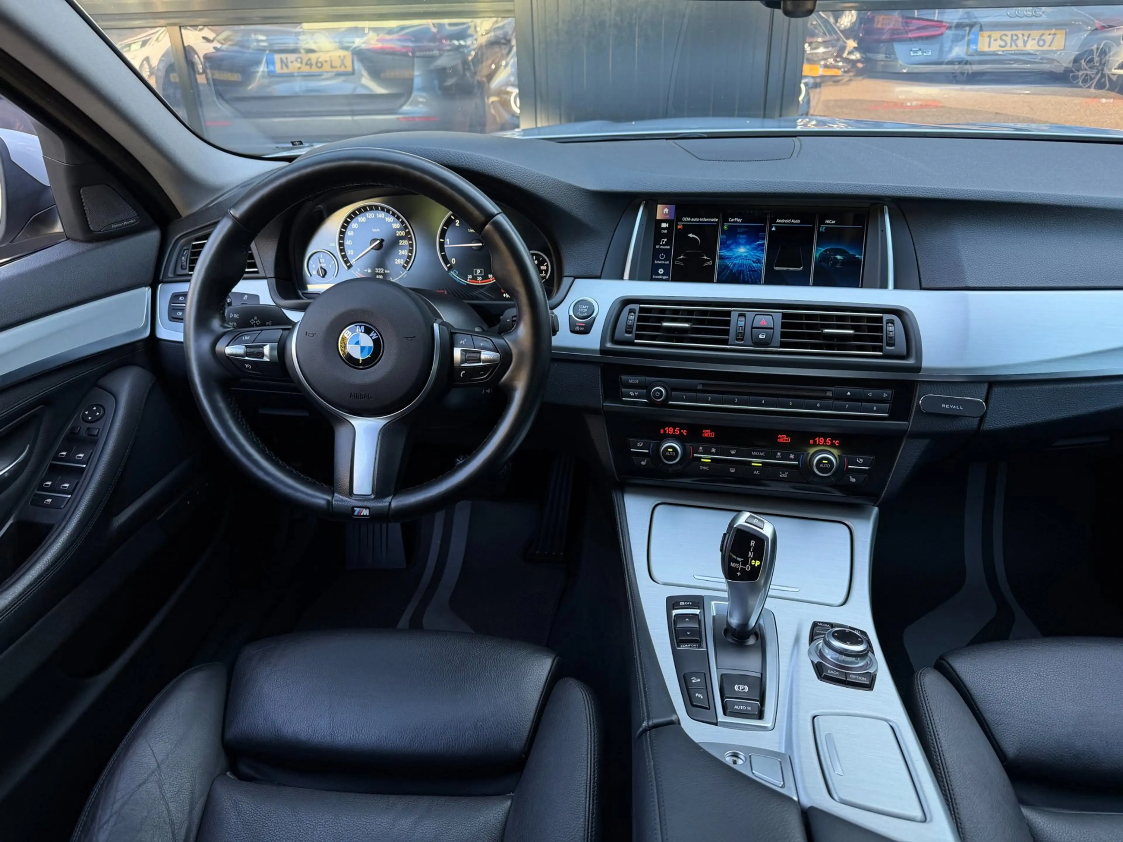BMW 520 5-Serie Touring 520D Xdrive M-Sport Mondstein Meta — photo 8