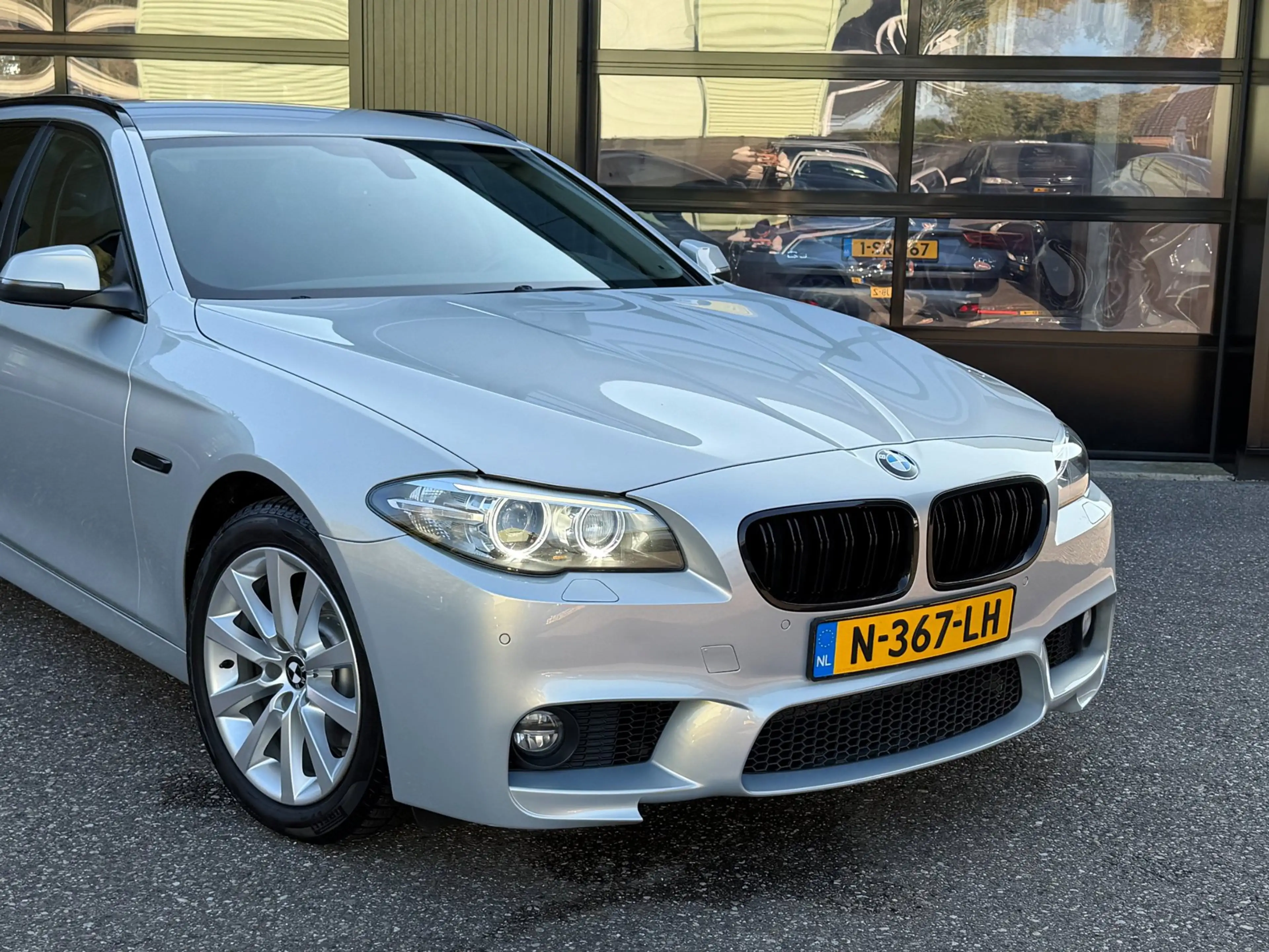 BMW 520 5-Serie Touring 520D Xdrive M-Sport Mondstein Meta — photo 5