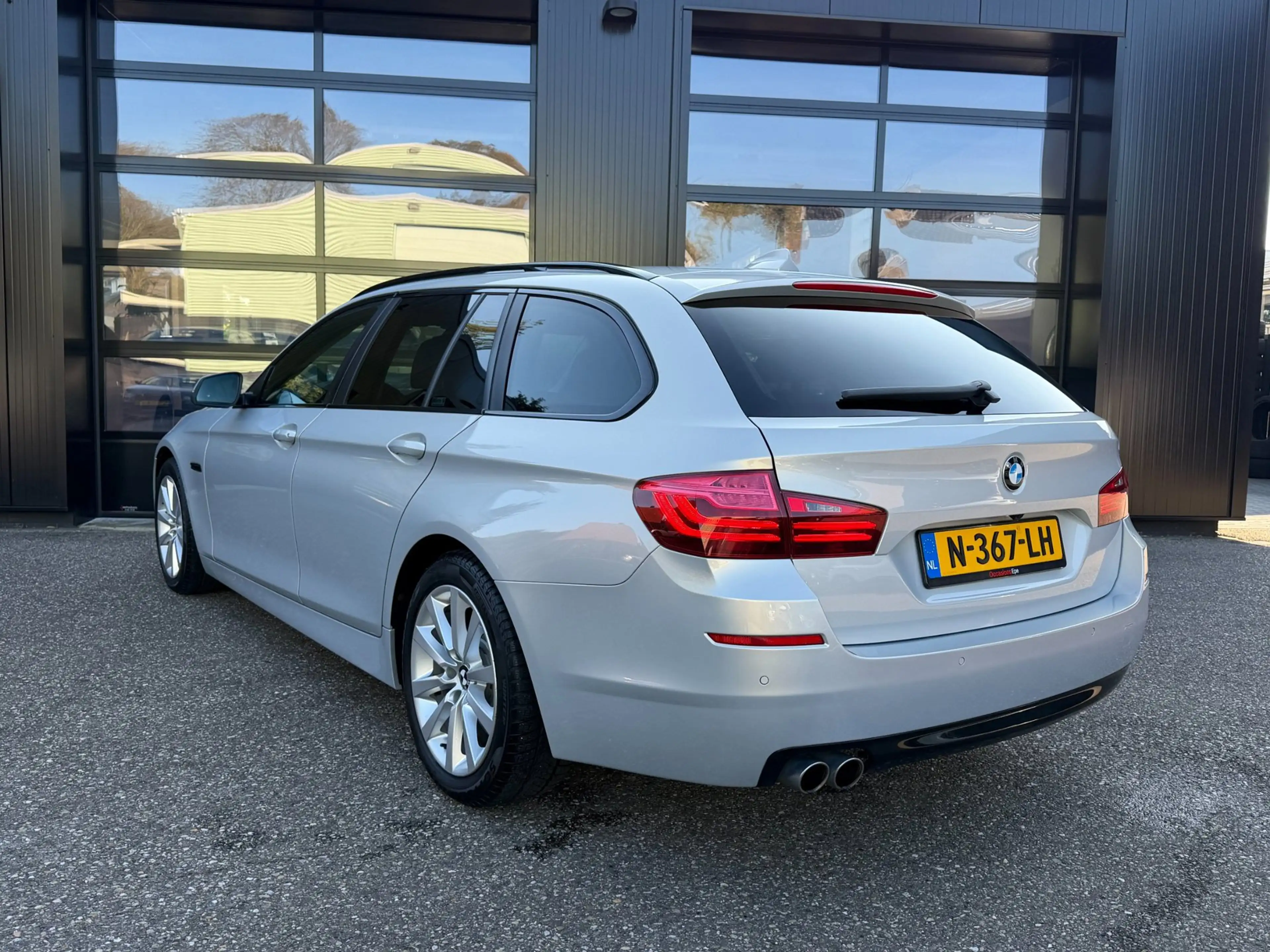 BMW 520 5-Serie Touring 520D Xdrive M-Sport Mondstein Meta — photo 2