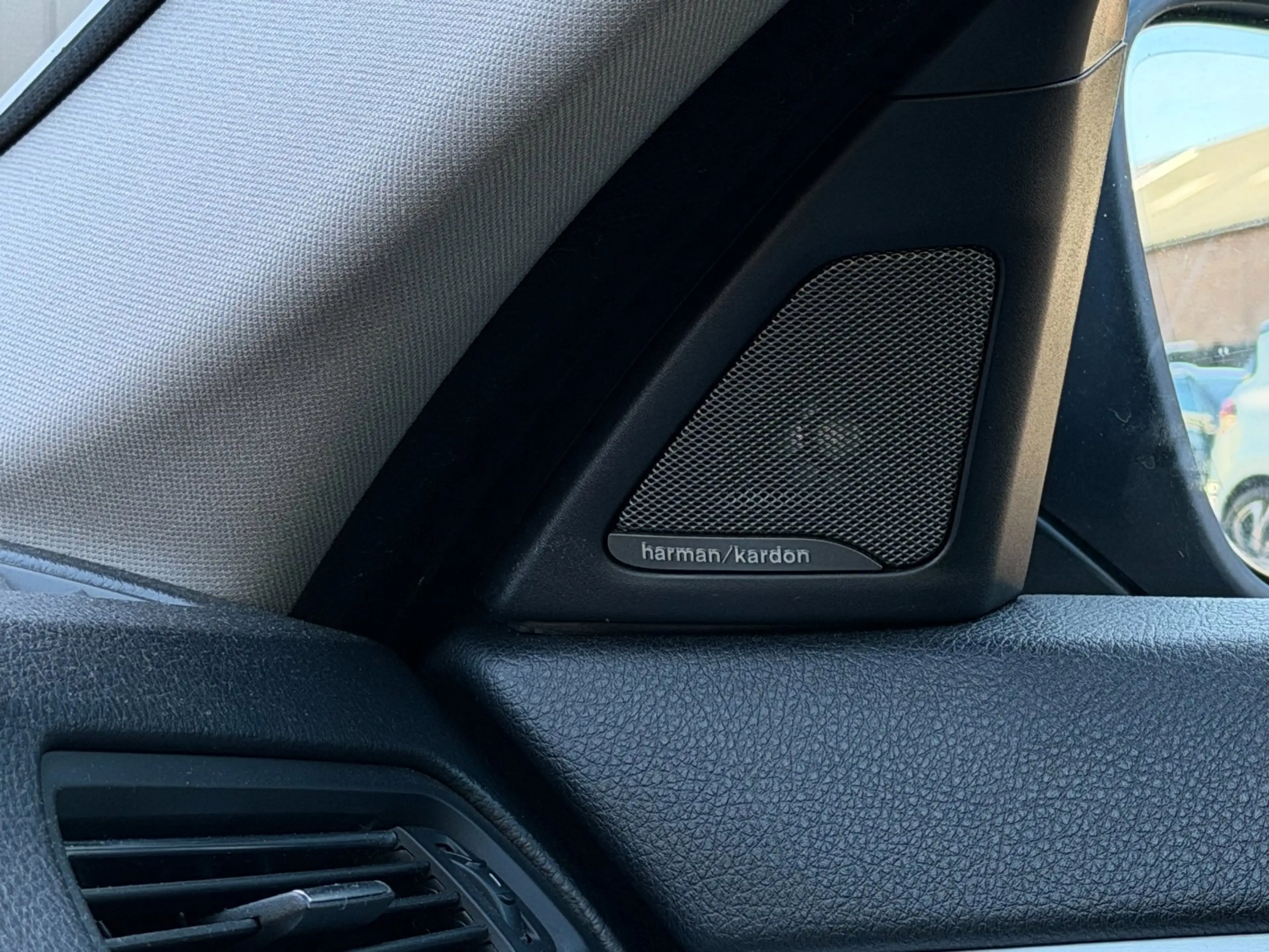 BMW 520 5-Serie Touring 520D Xdrive M-Sport Mondstein Meta — photo 15