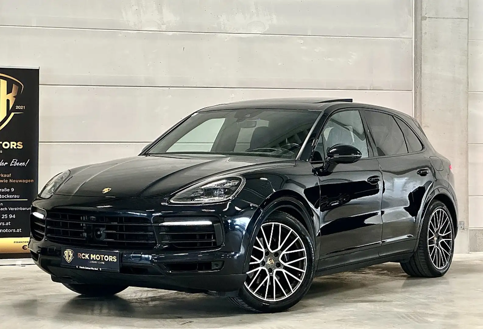 Porsche Cayenne III E-Hybrid PHEV 17,9 kWh Aut. Noir - 1