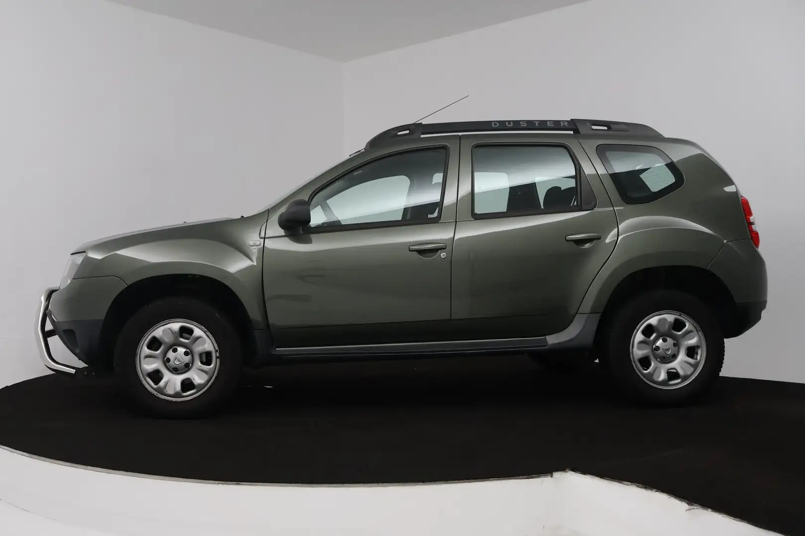 Dacia Duster 1.2 TCe 4x2 Prestige (PARKEERSENSOREN, NAVIGATIE, Grijs - 2