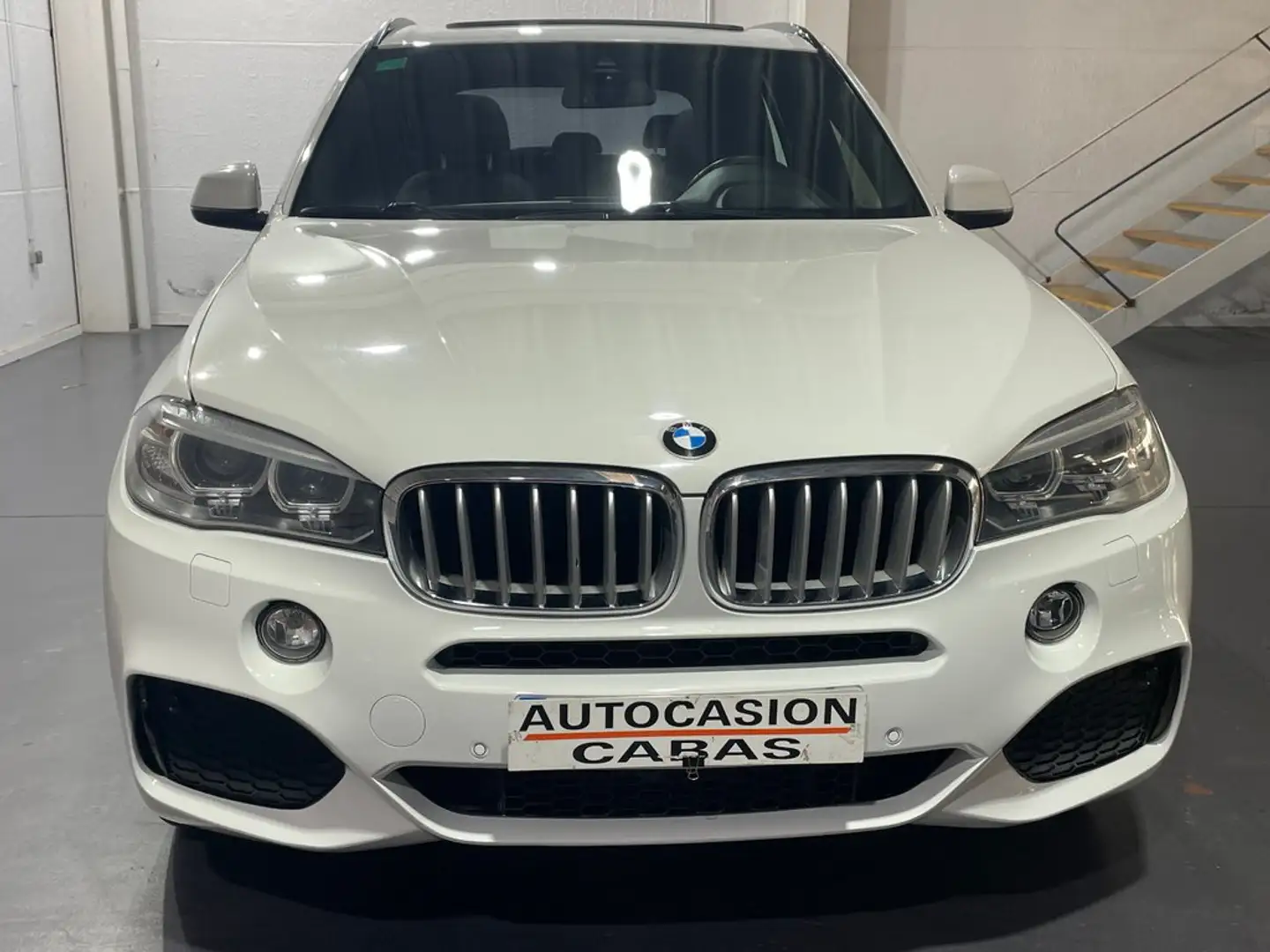 BMW X5 xDrive40d Wit - 2