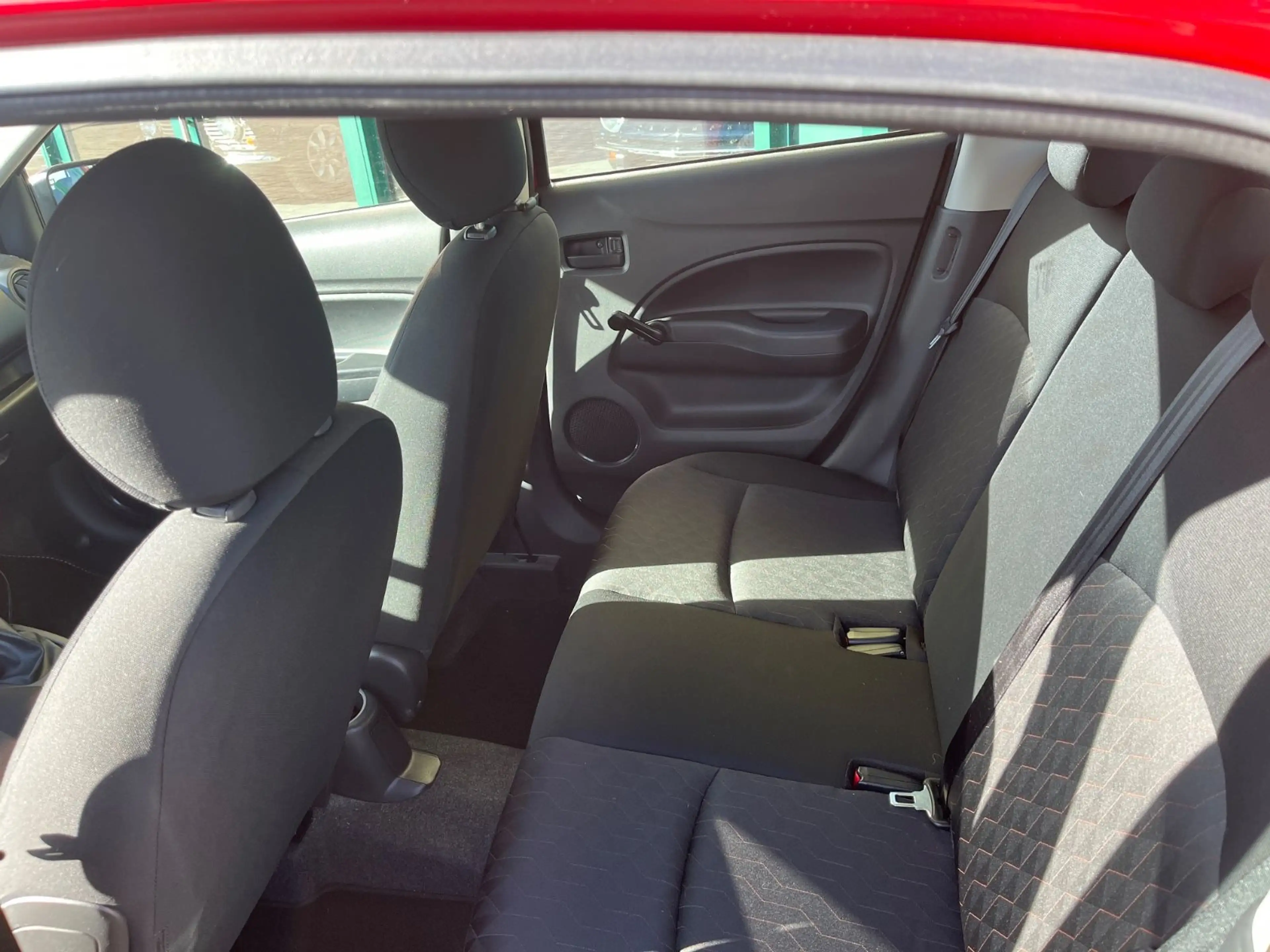 Mitsubishi Space Star 1.2 Spirit Klima TÜV neu — photo 7