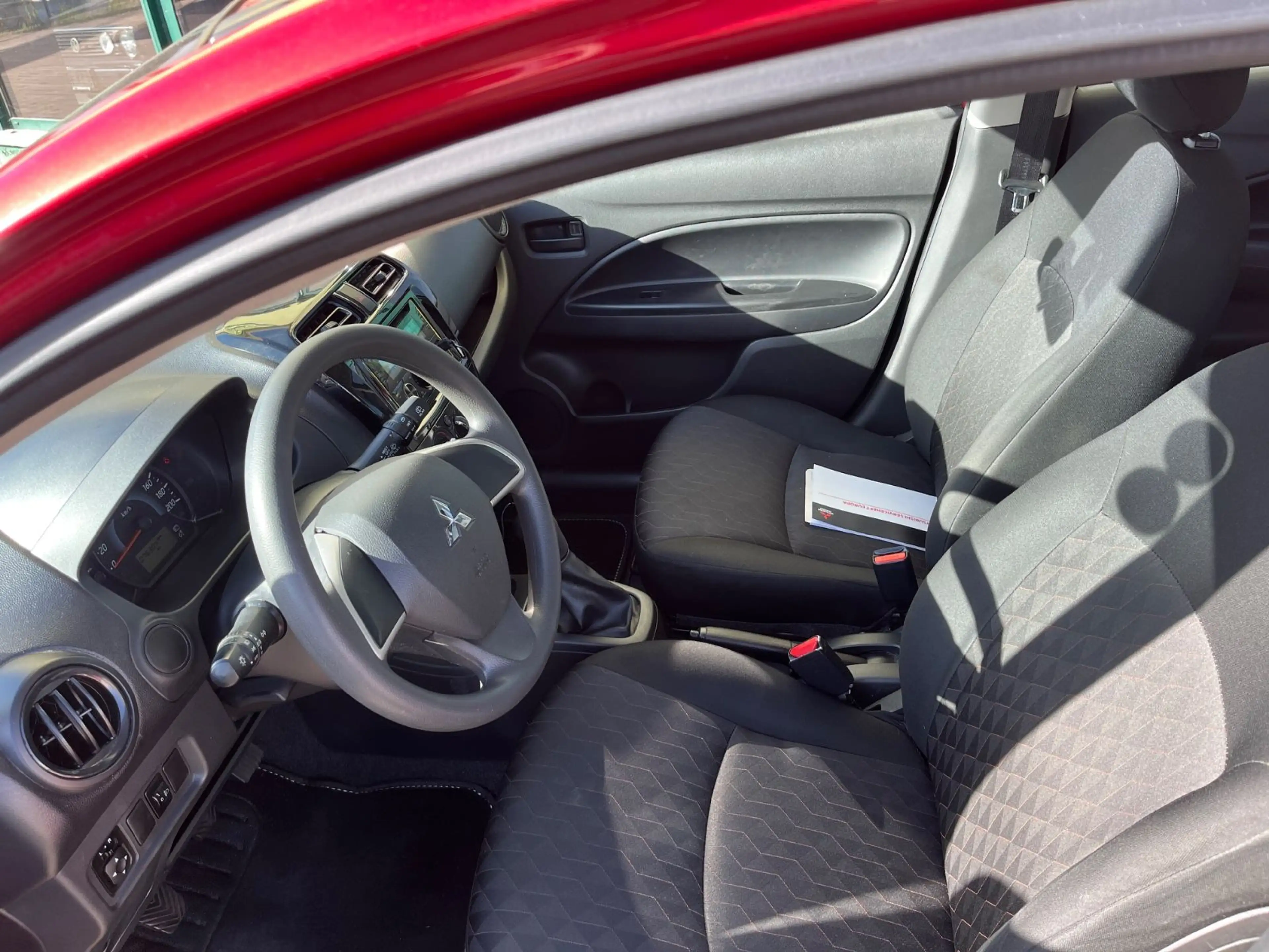 Mitsubishi Space Star 1.2 Spirit Klima TÜV neu — photo 6