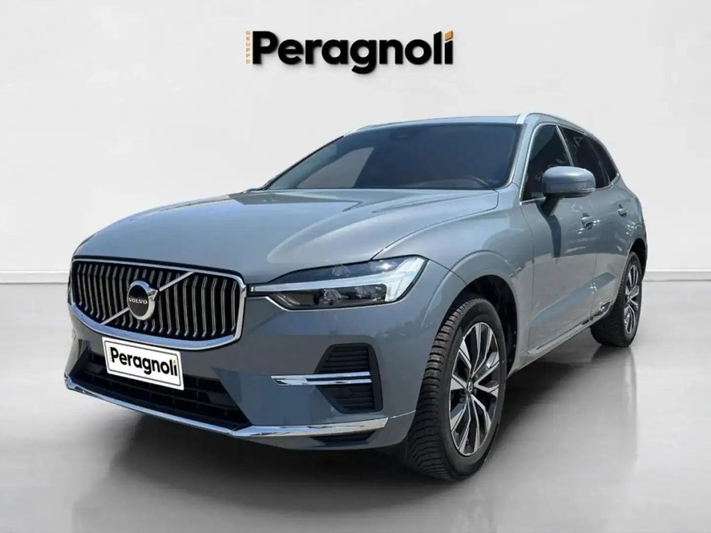 Volvo XC60 B4 (d) AWD automatico Ultimate Bright N1 Grigio - 1
