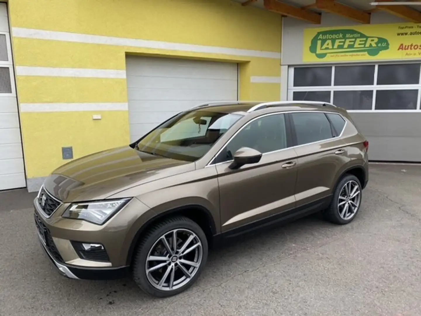 SEAT Ateca 2.0TDI Xcellence 4Drive -nur 79700km! TOP! Oro - 1