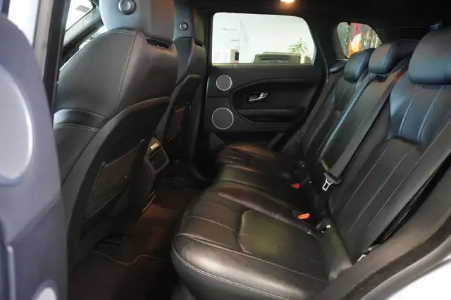 Land Rover Range Rover Evoque view 9